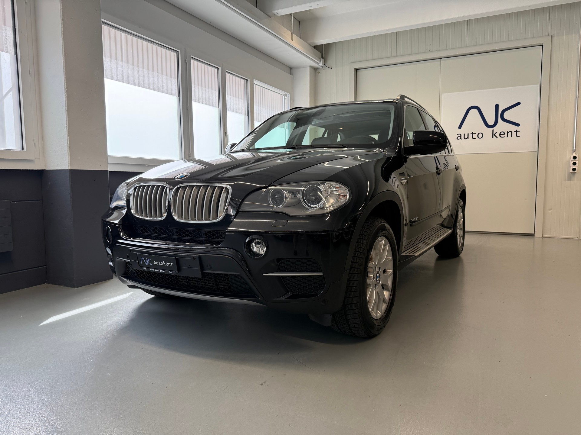 BMW X5 xDrive 35i Steptronic-image-0