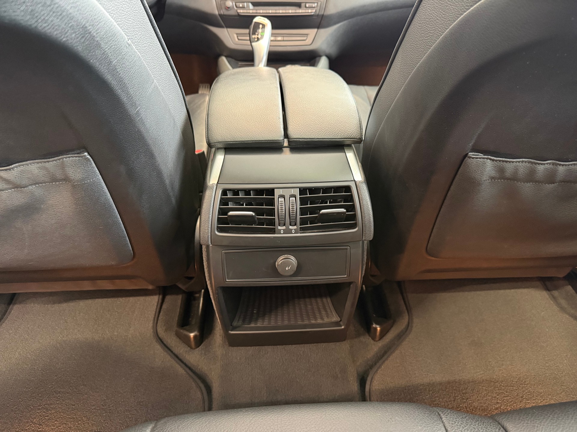 BMW X5 xDrive 35i Steptronic-image-18