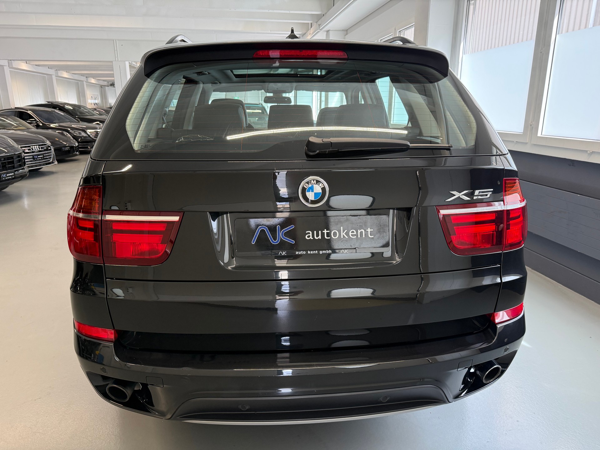 BMW X5 xDrive 35i Steptronic-image-4