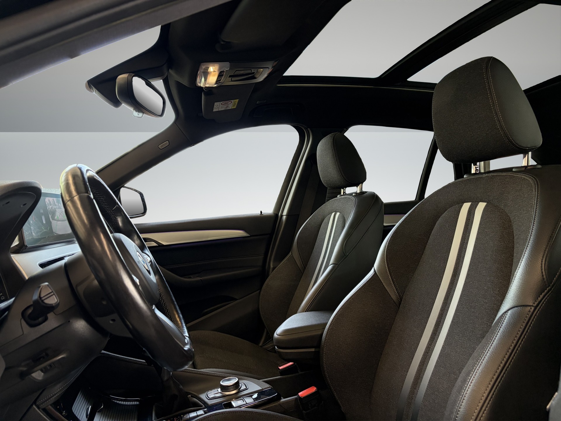 BMW X1 xDrive 25e M Sport Steptronic-image-12
