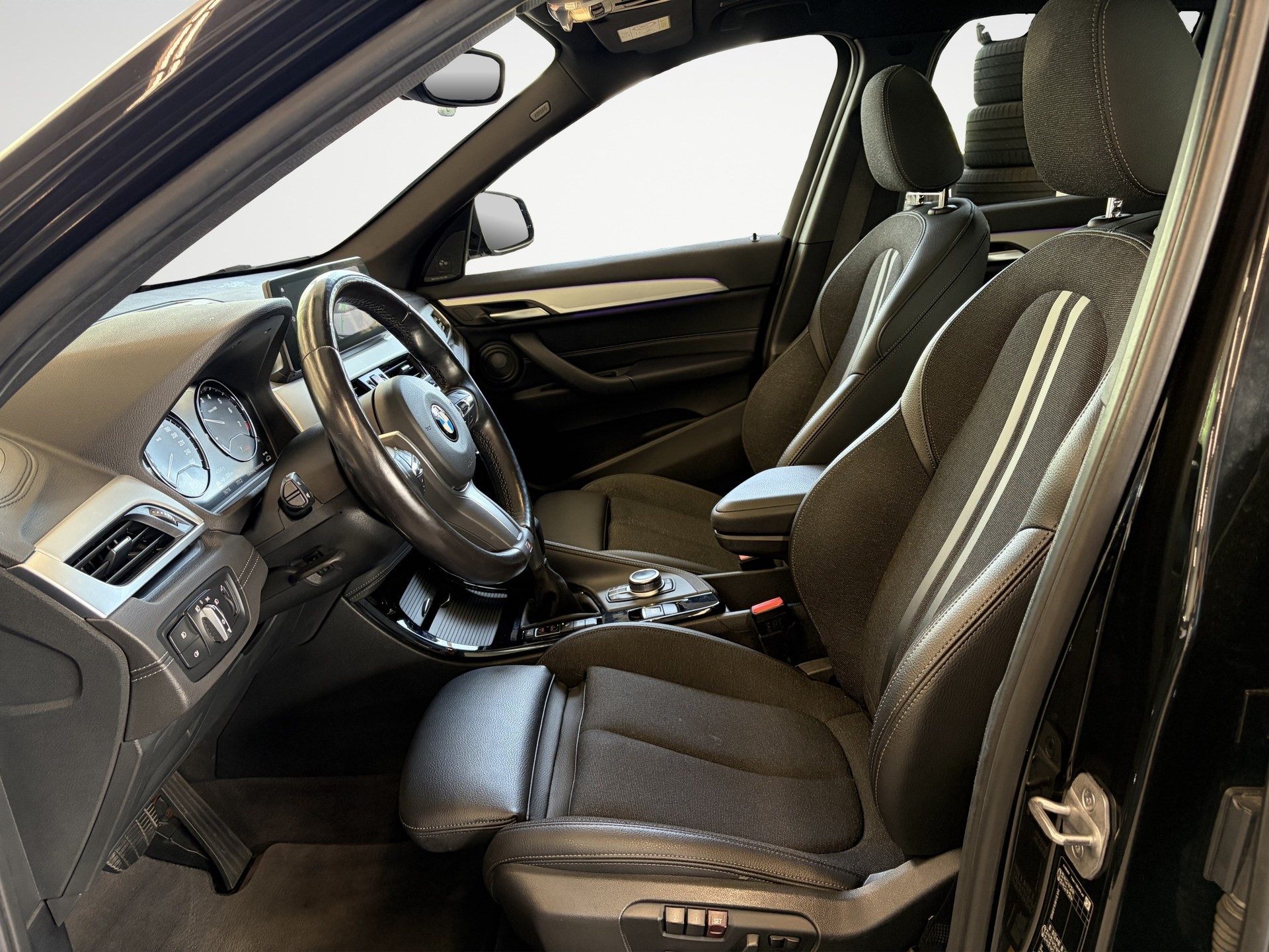 BMW X1 xDrive 25e M Sport Steptronic-image-14