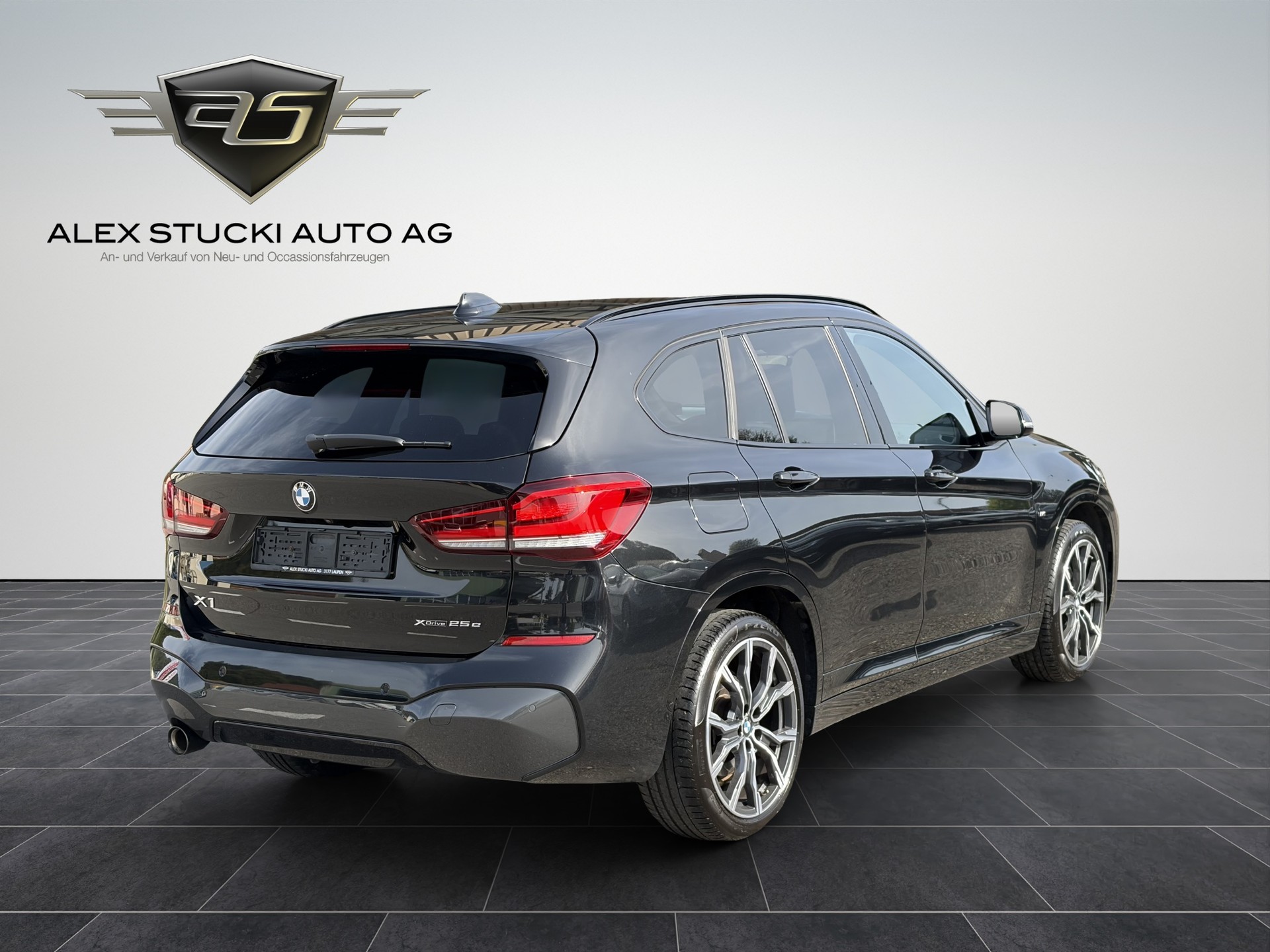 BMW X1 xDrive 25e M Sport Steptronic-image-7