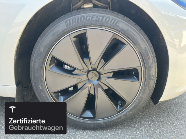 TESLA Model 3 Rear-Wheel Drive-image-10