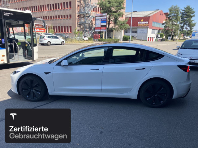 TESLA Model 3 Rear-Wheel Drive-image-3