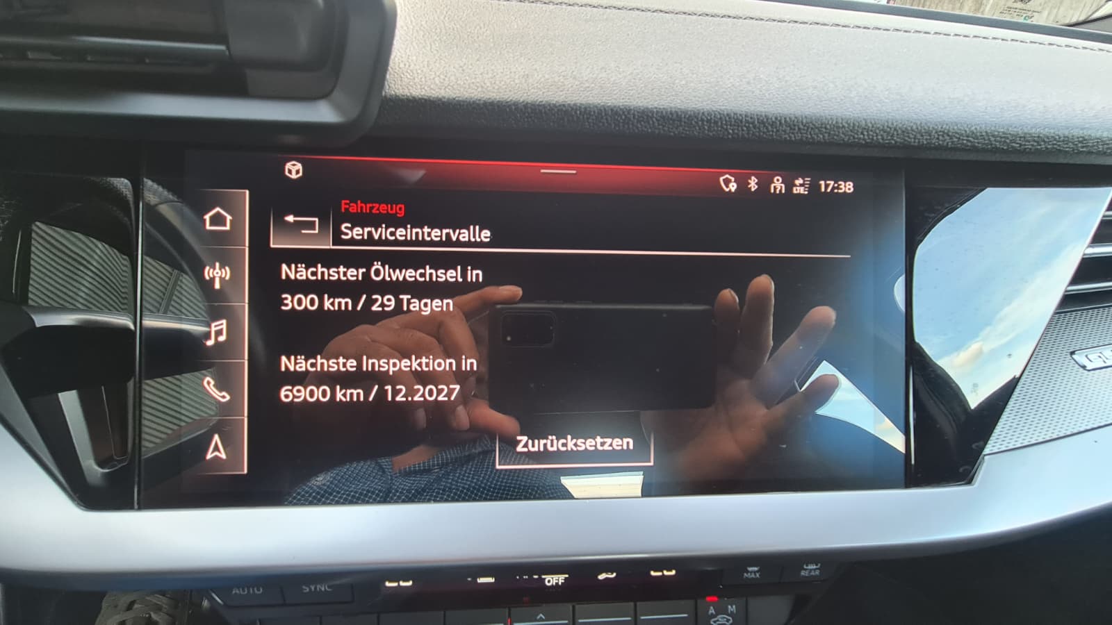 AUDI A3 Sportback 40 TDI S line S-tronic quattro ** 200 PS ** Teil-Leder ** Gr-Navi ** RF-Kamera ** Abstandsregelsysteme **-image-15