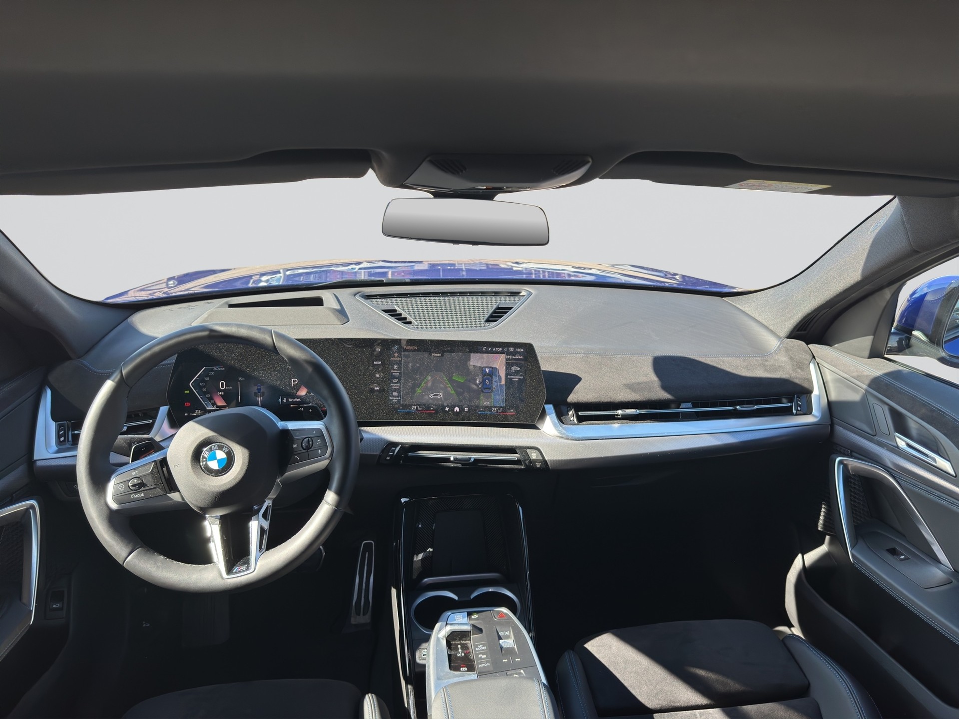 BMW X2 xDrive 20d M Sport Pro Shadow Line-image-3