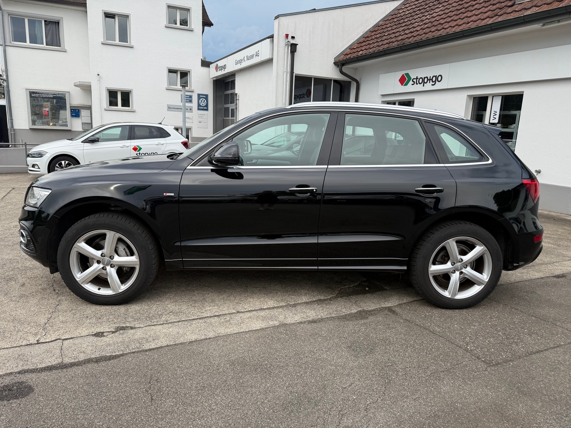 AUDI Q5 2.0 TDI quattro S-tronic-image-7