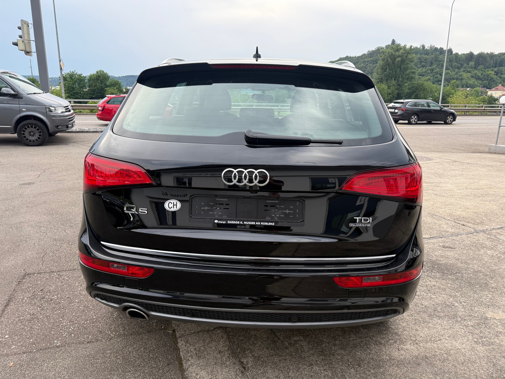 AUDI Q5 2.0 TDI quattro S-tronic-image-5