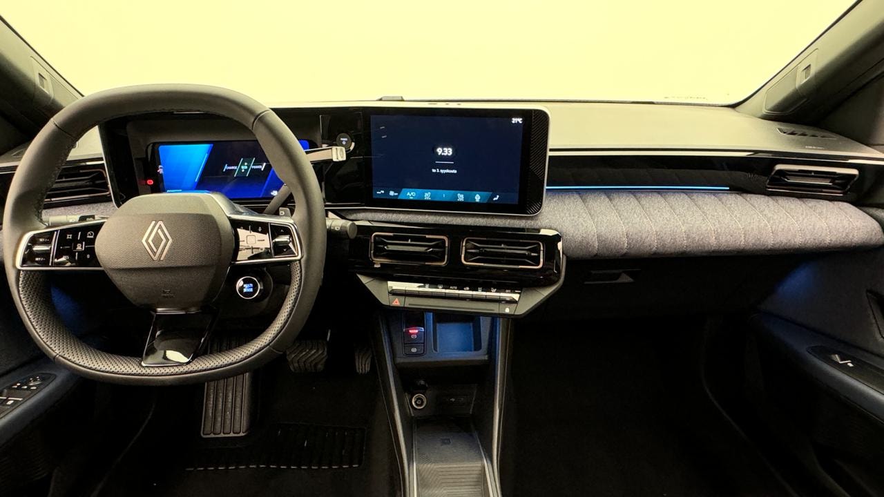 RENAULT R4 E-Tech Comfort Range 52 kWh Techno-image-5