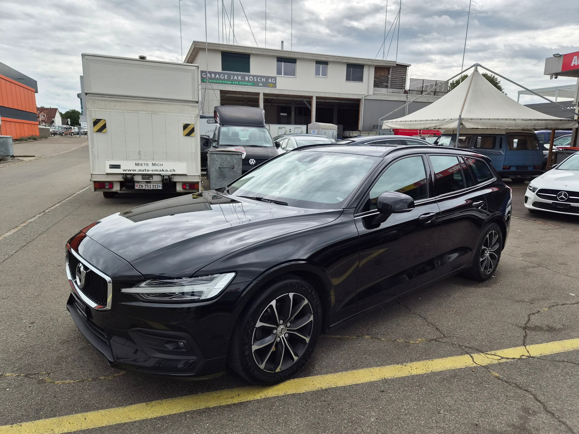 VOLVO V60 D4 Geartronic-image-6