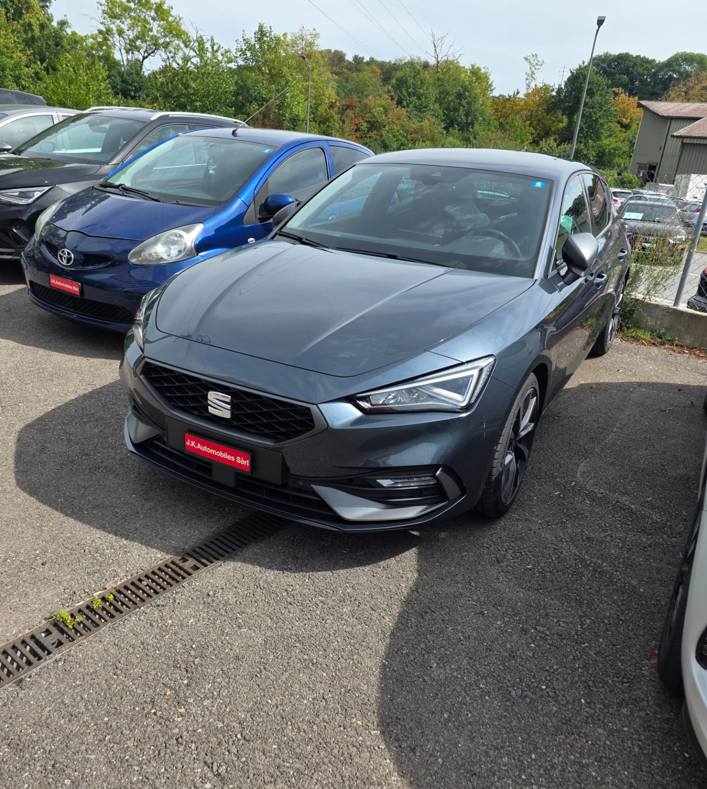 SEAT Leon 1.5 eTSI mHEV DSG FR-image-13