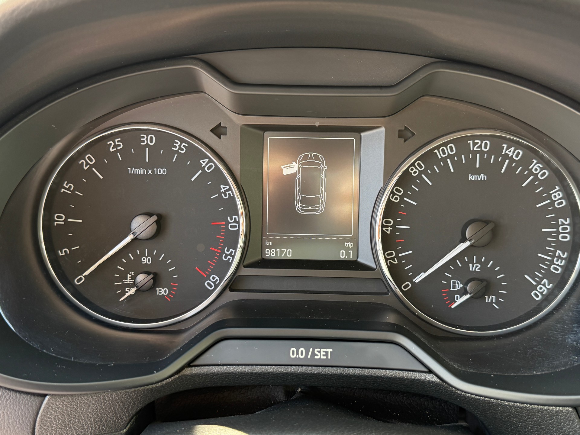 SKODA Octavia Combi 2.0 TDI Ambition 4x4-image-10