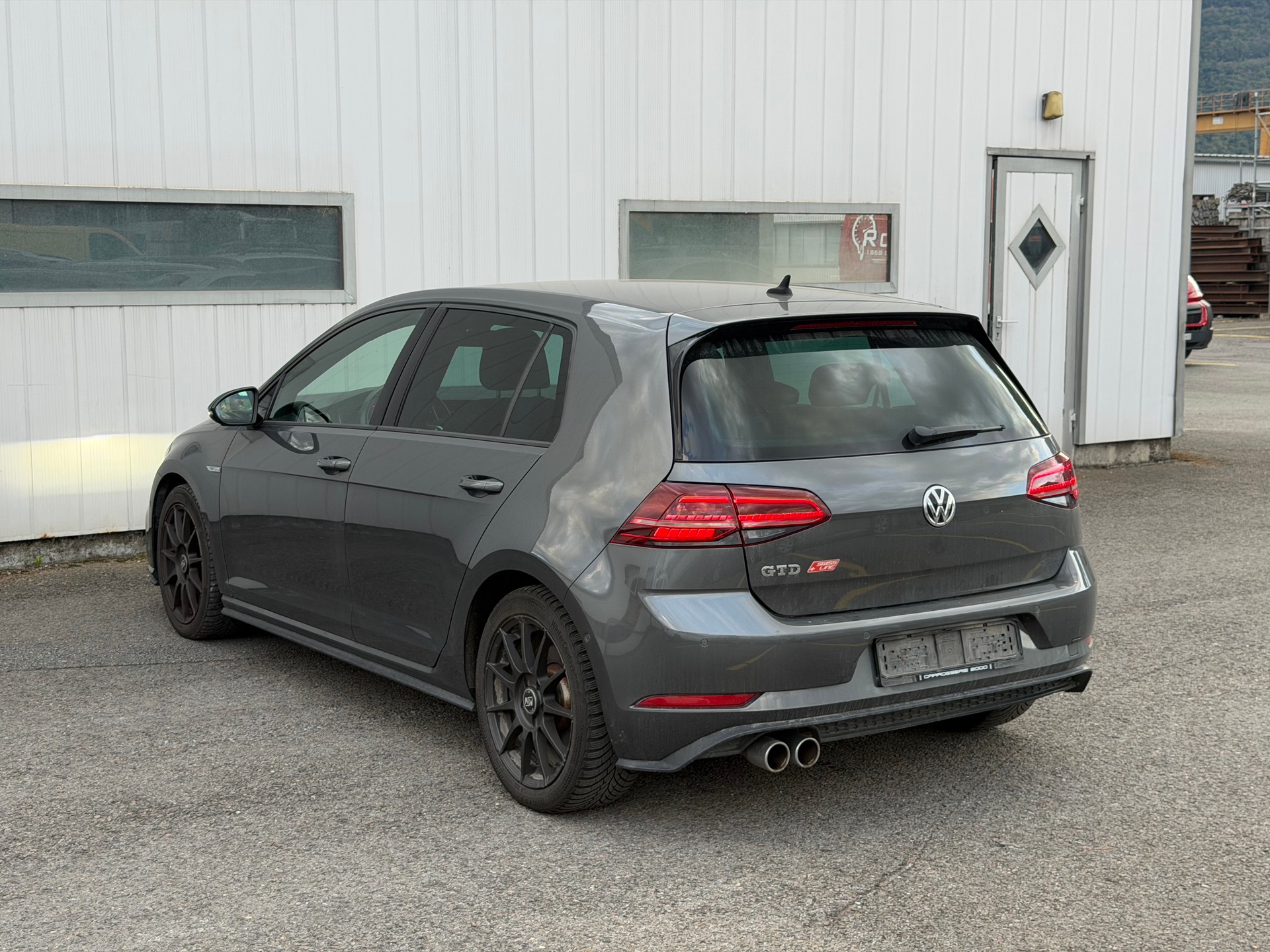 VW Golf 2.0 TDI GTD DSG-image-5