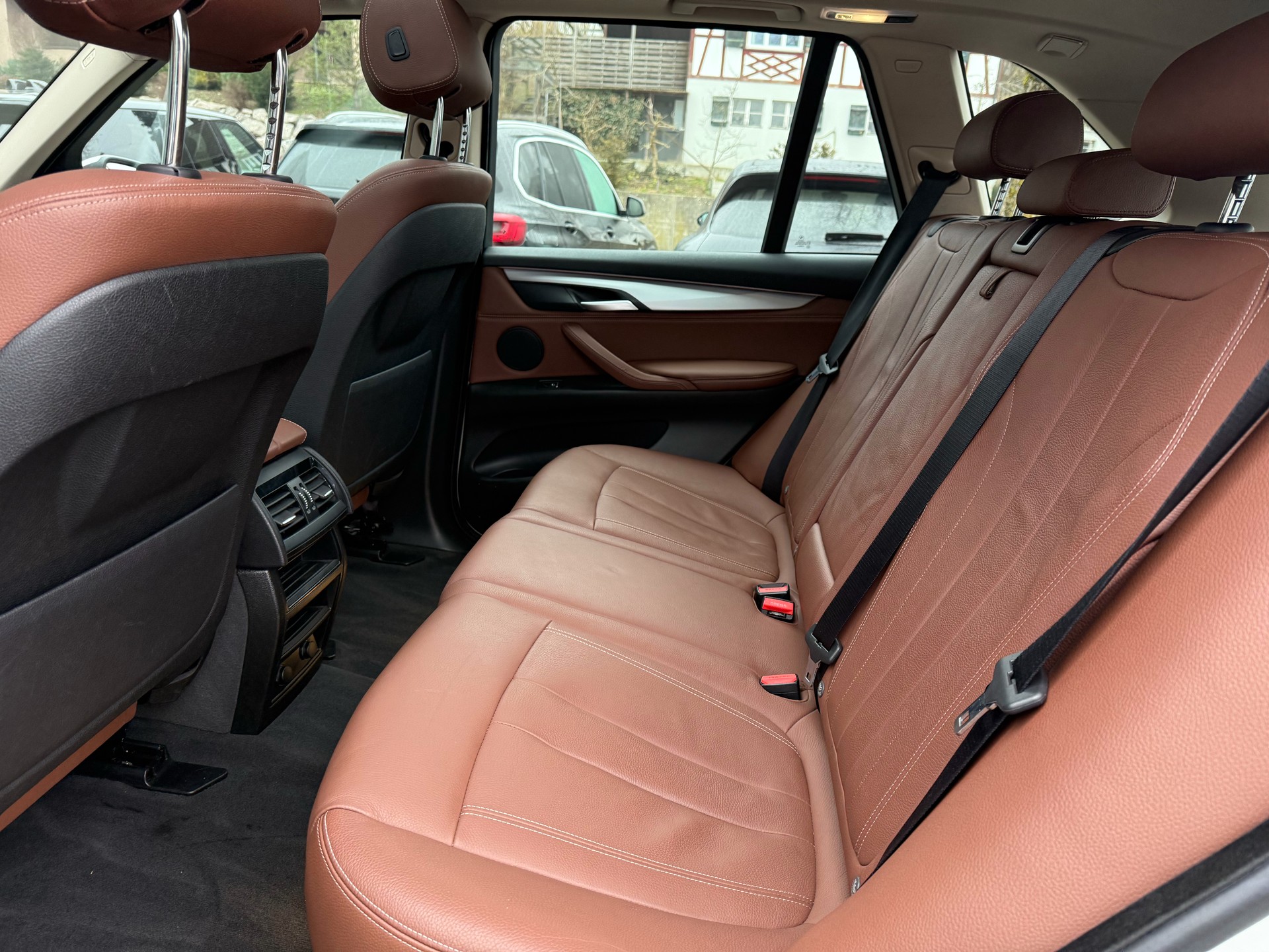 BMW X5 xDrive 35i Steptronic | CH | Leder Braun | Panorama | -image-19