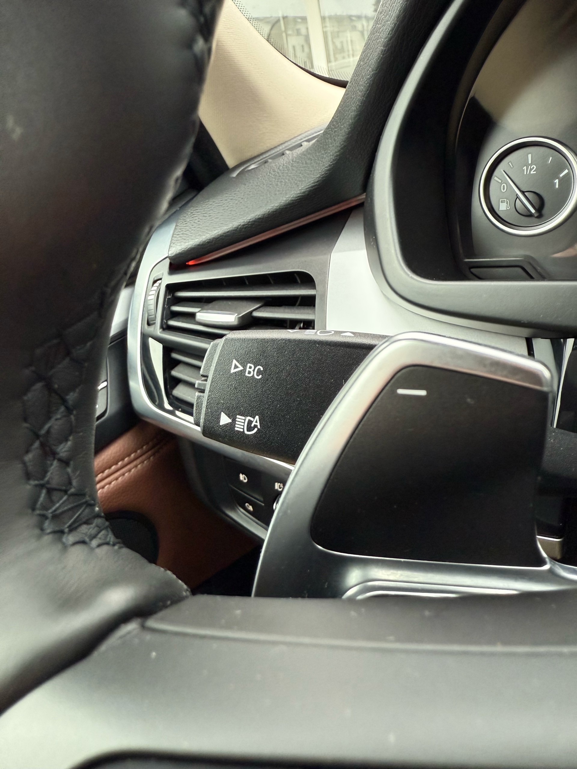 BMW X5 xDrive 35i Steptronic | CH | Leder Braun | Panorama | -image-15