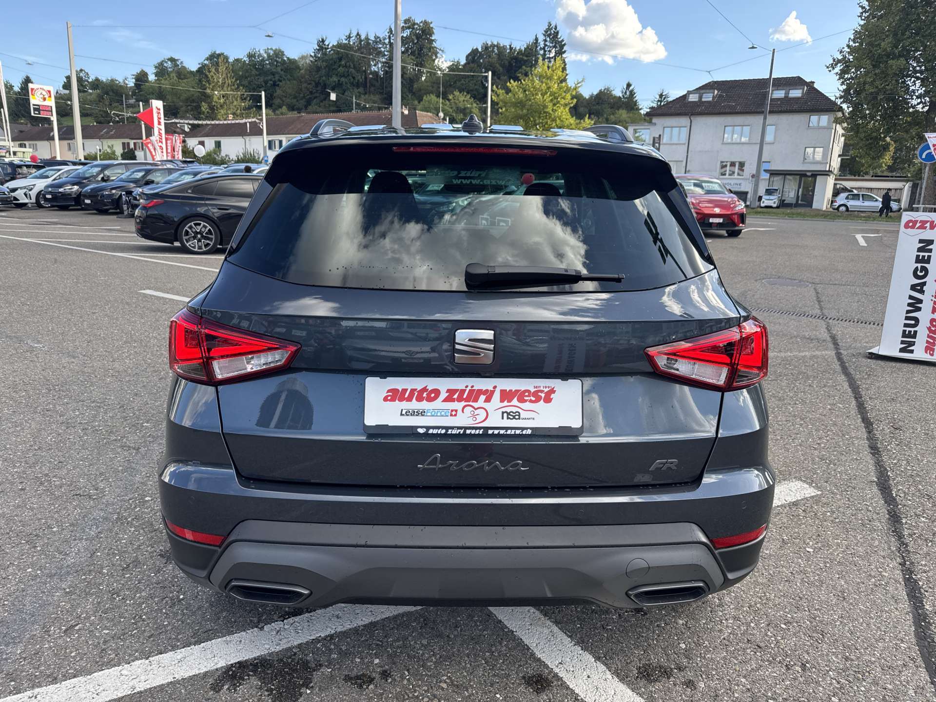 SEAT Arona 1.5 Eco TSi FR DSG-Automat-image-14
