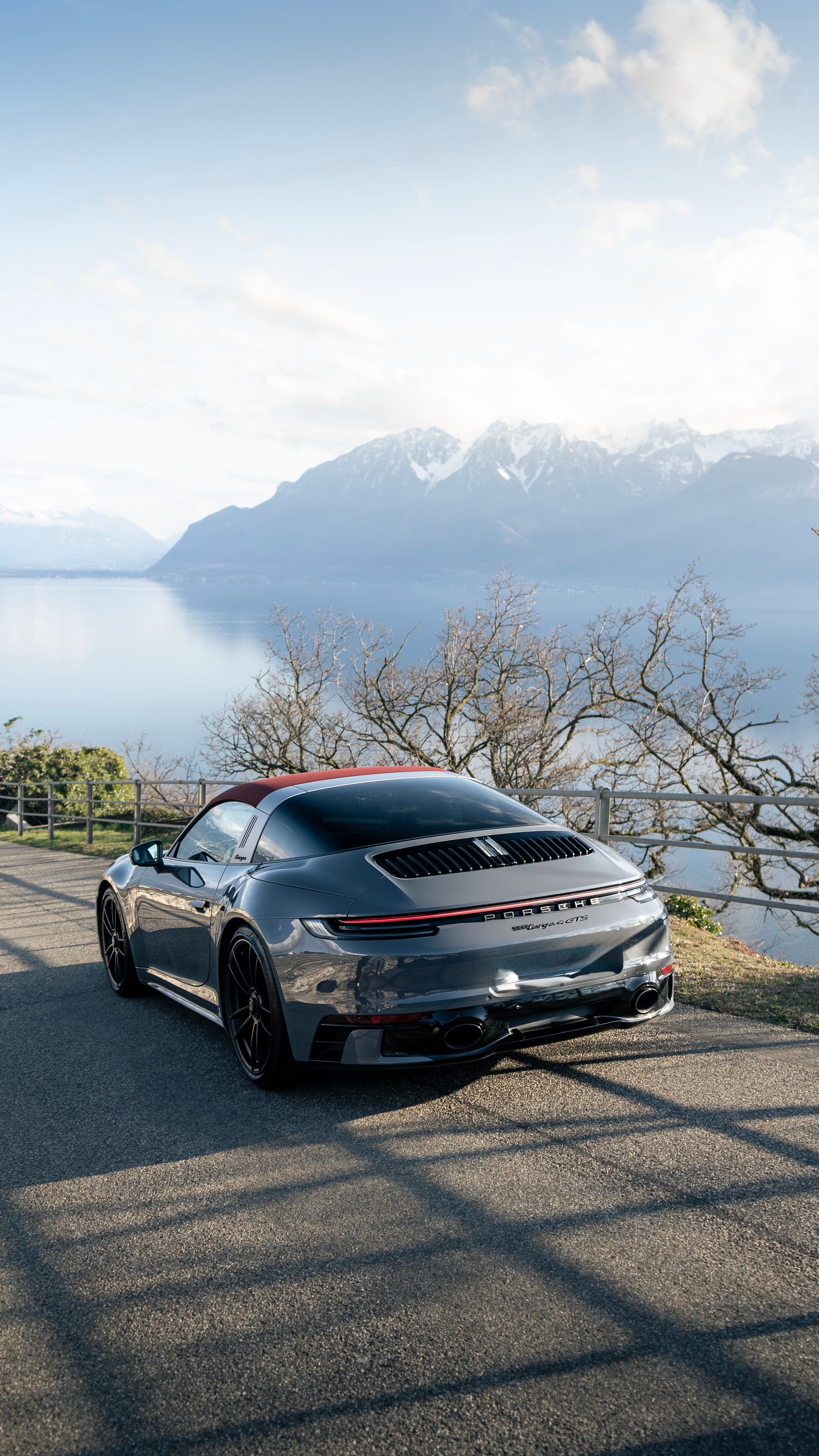 PORSCHE Targa 4 GTS-image-0