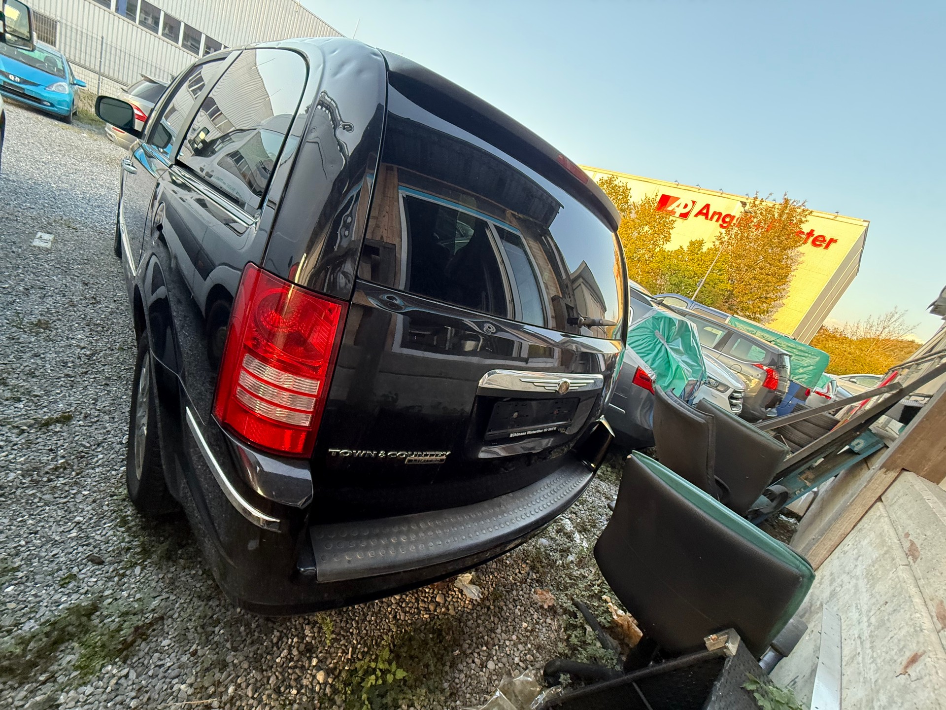 CHRYSLER Tön& Country 4.0 l Benziner-image-3