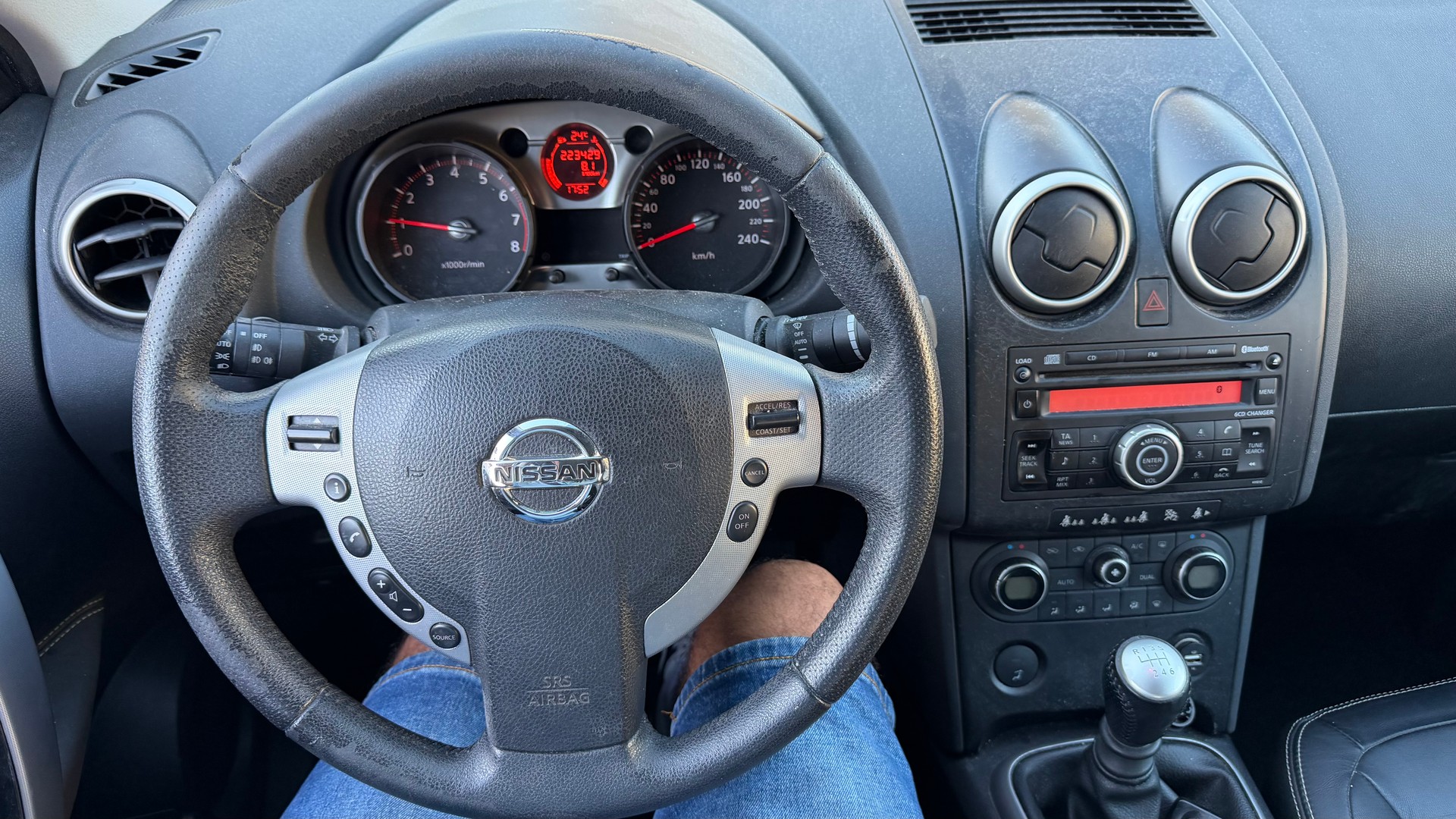 NISSAN Qashqai 2.0 4WD tekna-image-8