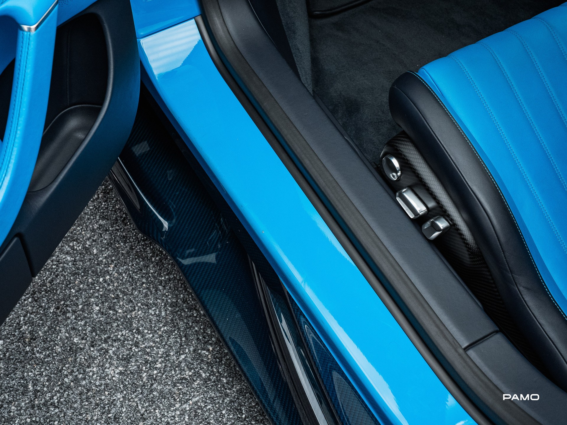 BUGATTI CHIRON-image-11