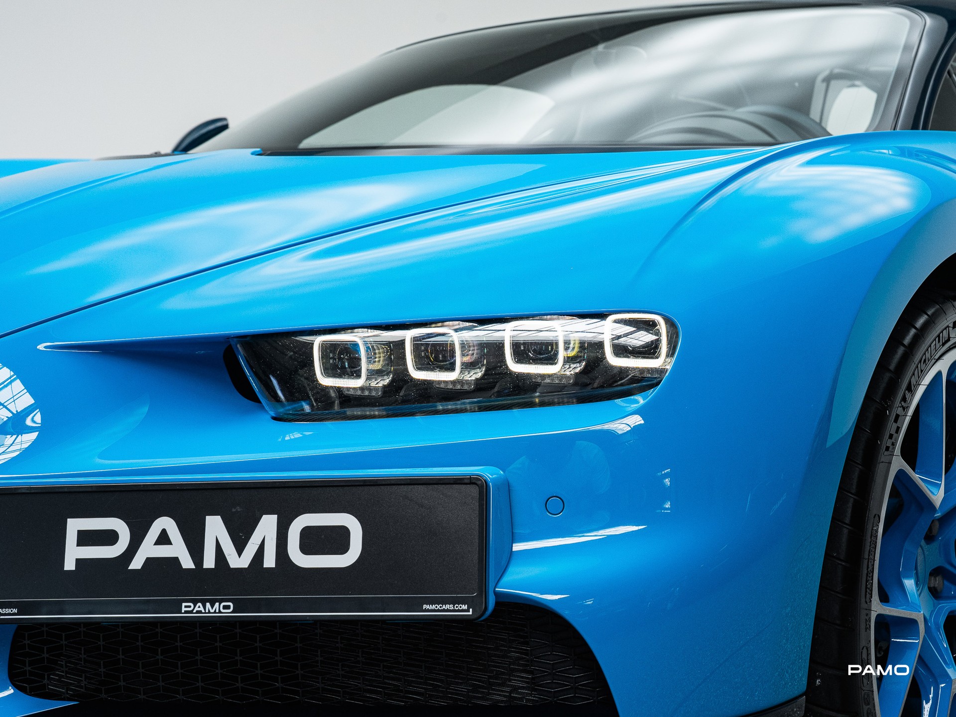 BUGATTI CHIRON-image-8