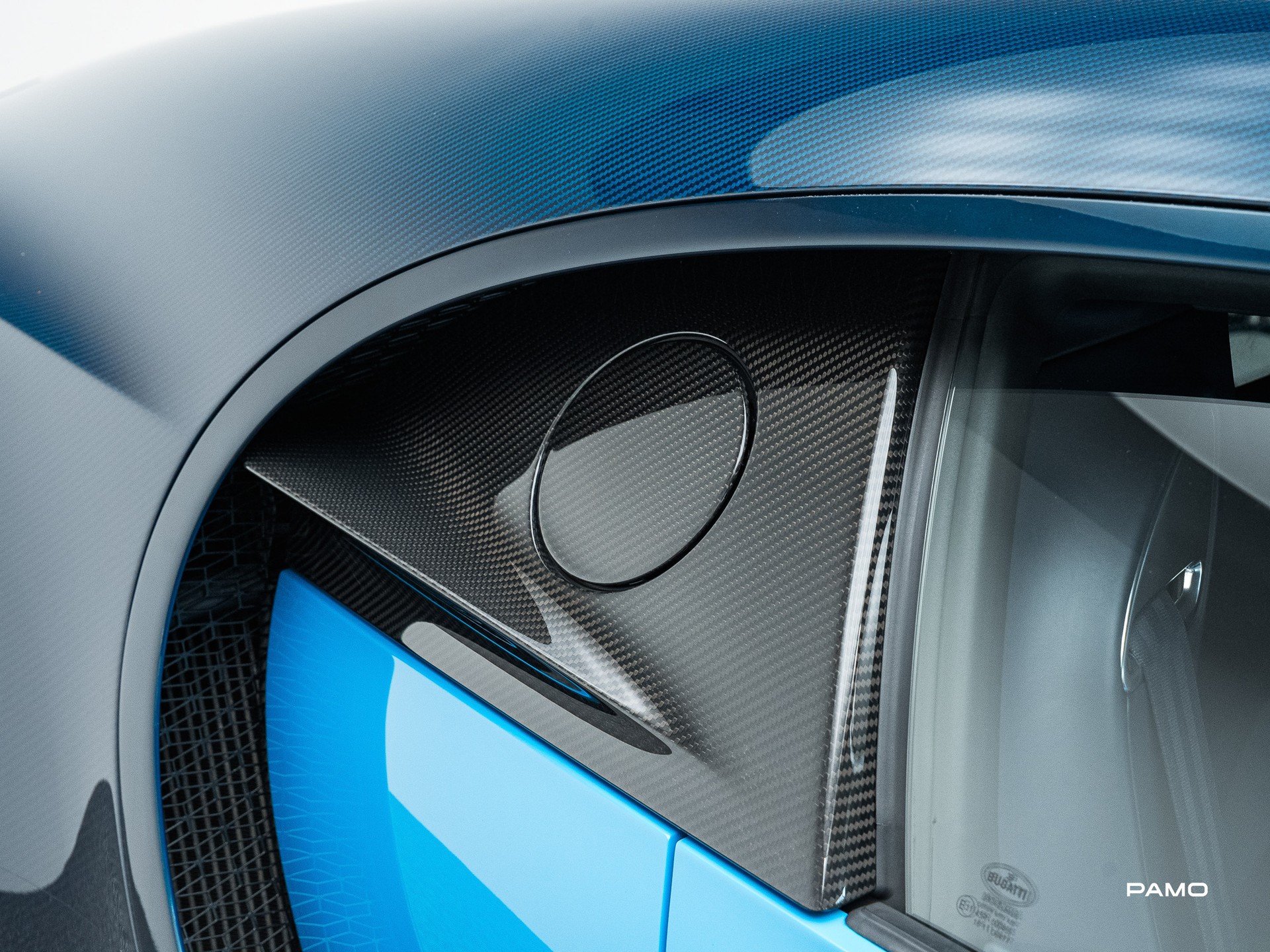 BUGATTI CHIRON-image-18