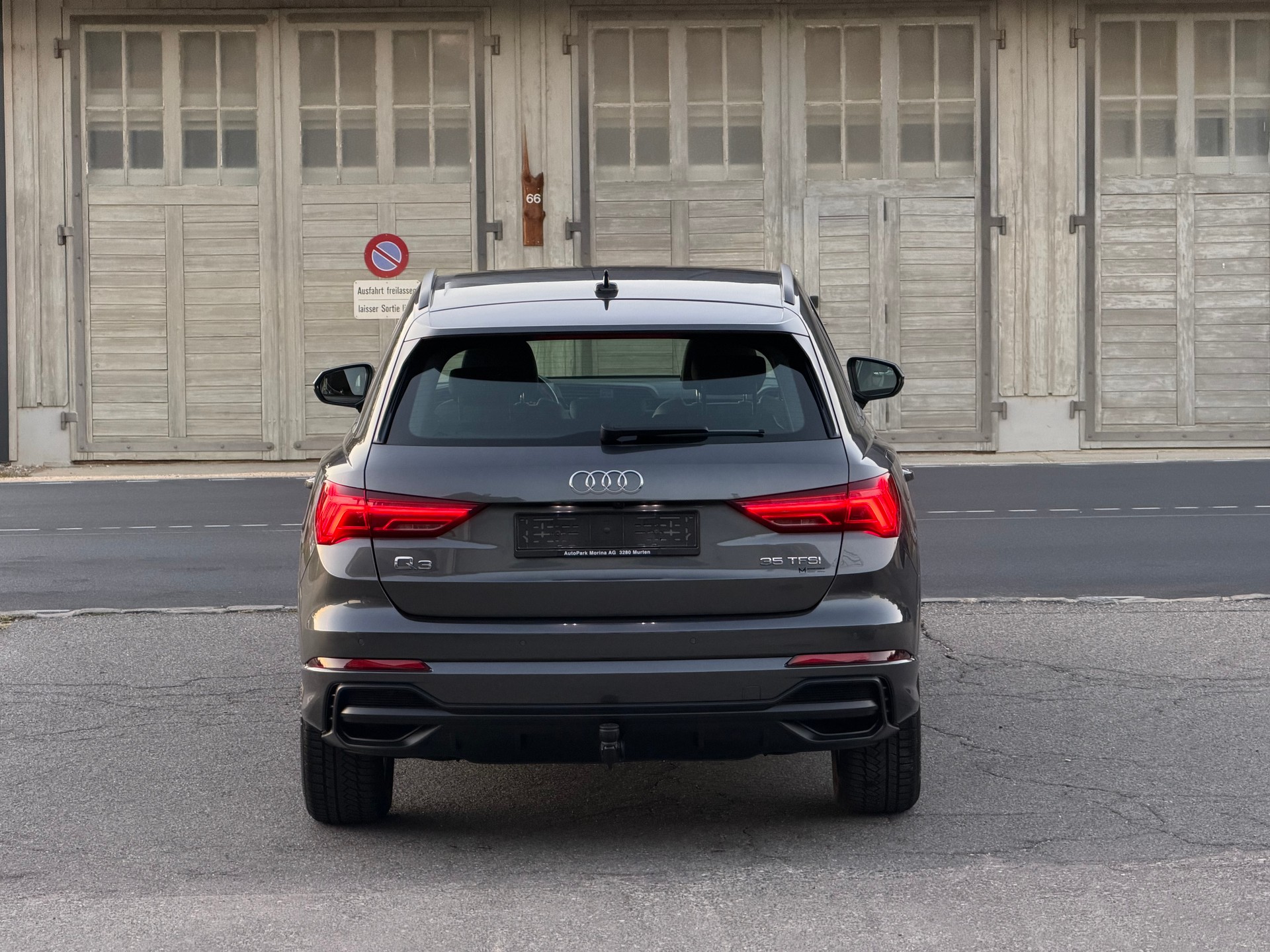AUDI Q3 35 TFSI S line Attraction S-tronic-image-5