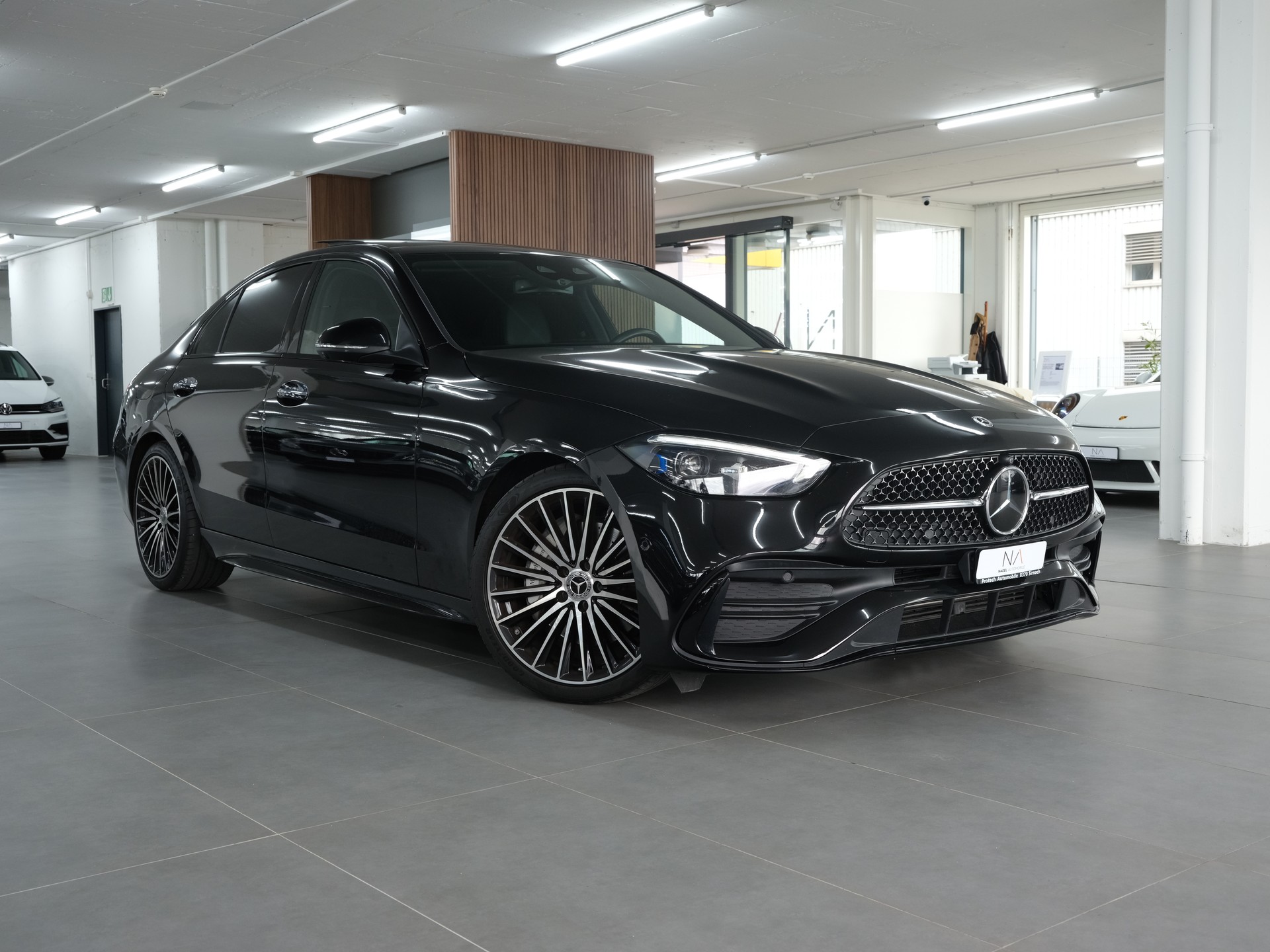 MERCEDES-BENZ C 300 4Matic AMG Line *Burmester* *Panorama* *360 Kamera*-image-0