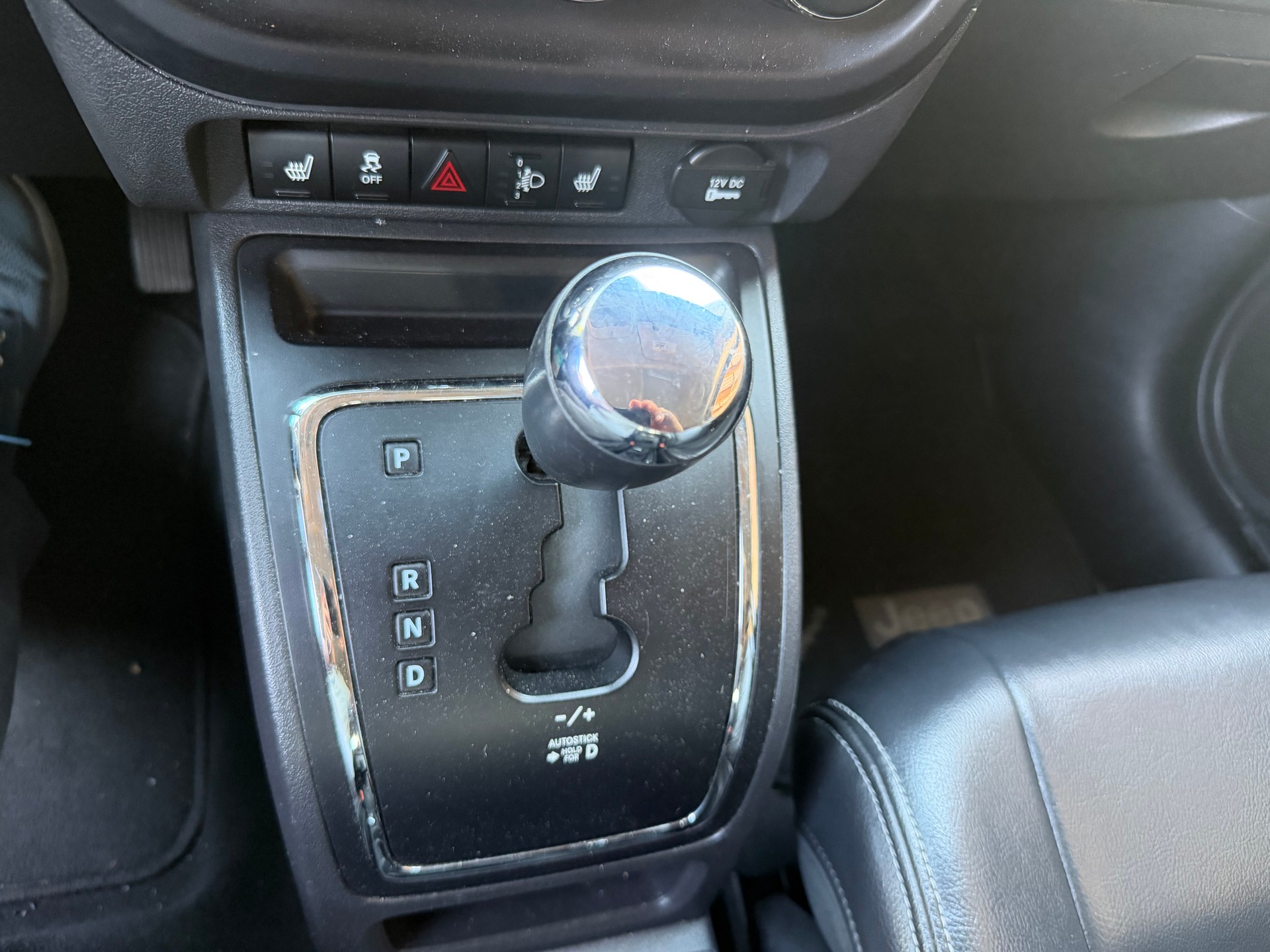 JEEP Compass 2.4 Limited CVT-image-6
