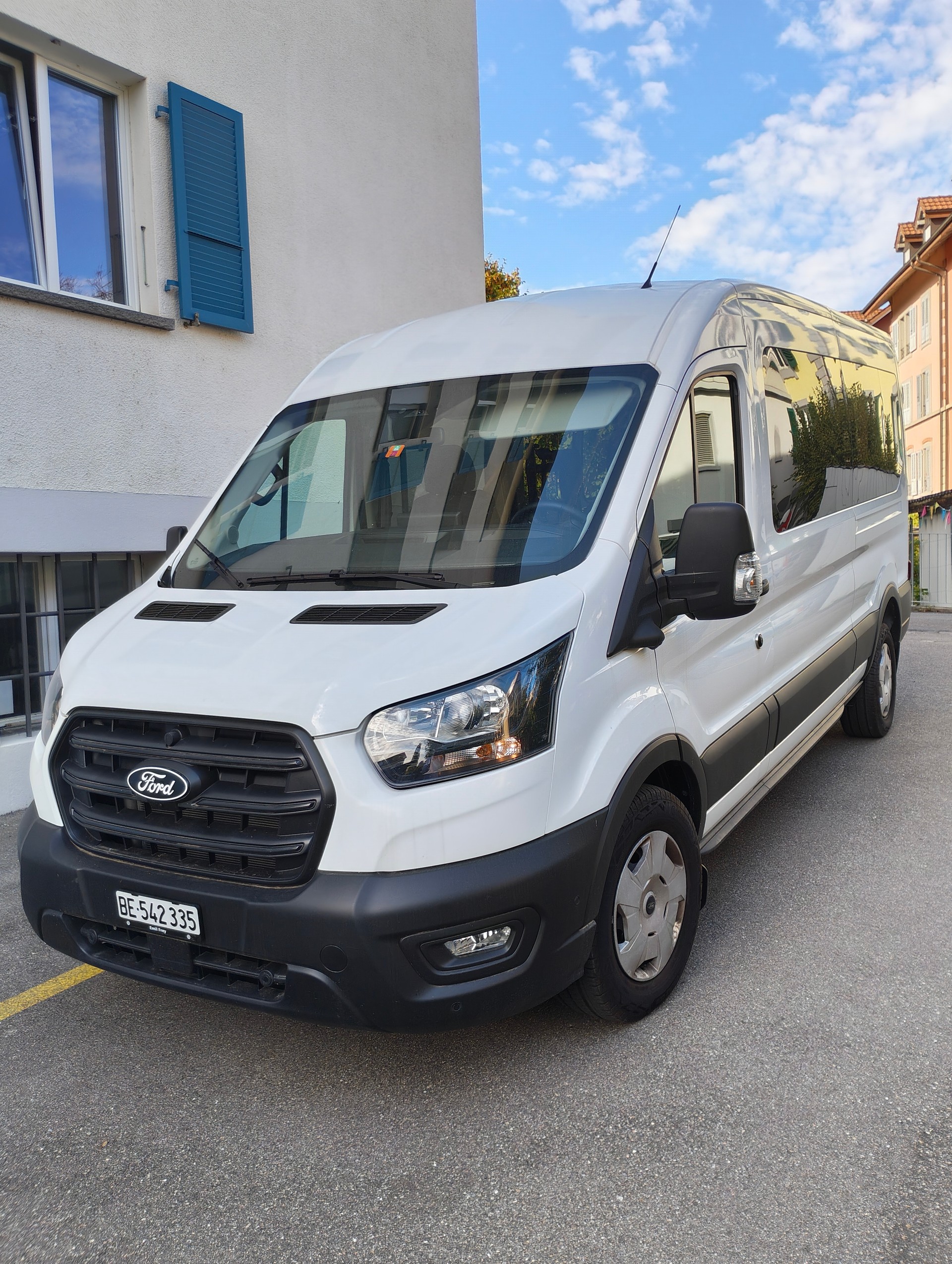 FORD Transit-image-1