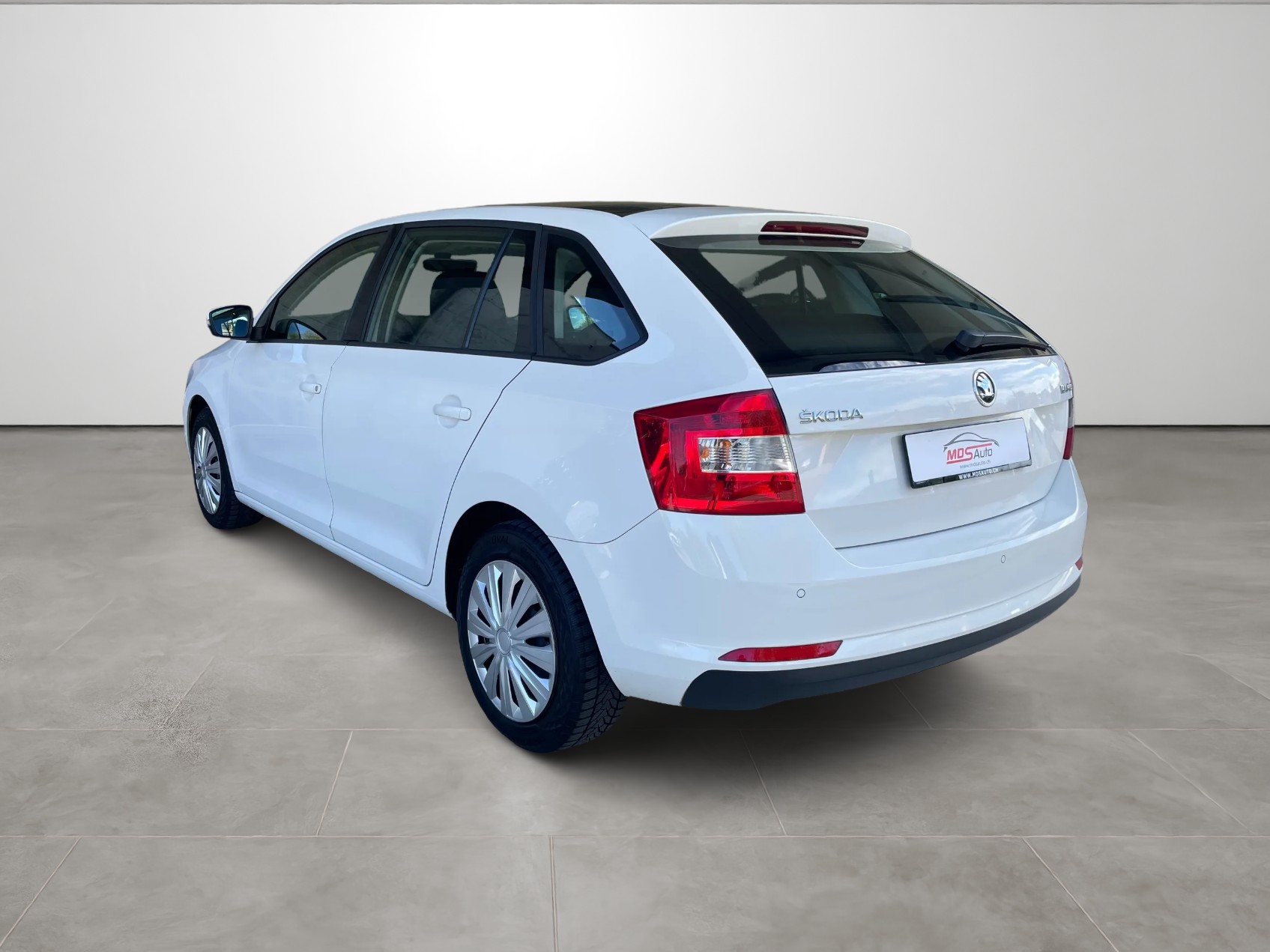 SKODA Rapid Spaceback 1.2 TSI Style-image-6