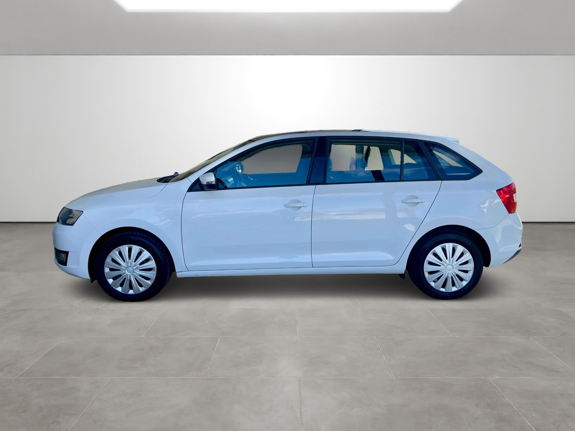 SKODA Rapid Spaceback 1.2 TSI Style-image-7