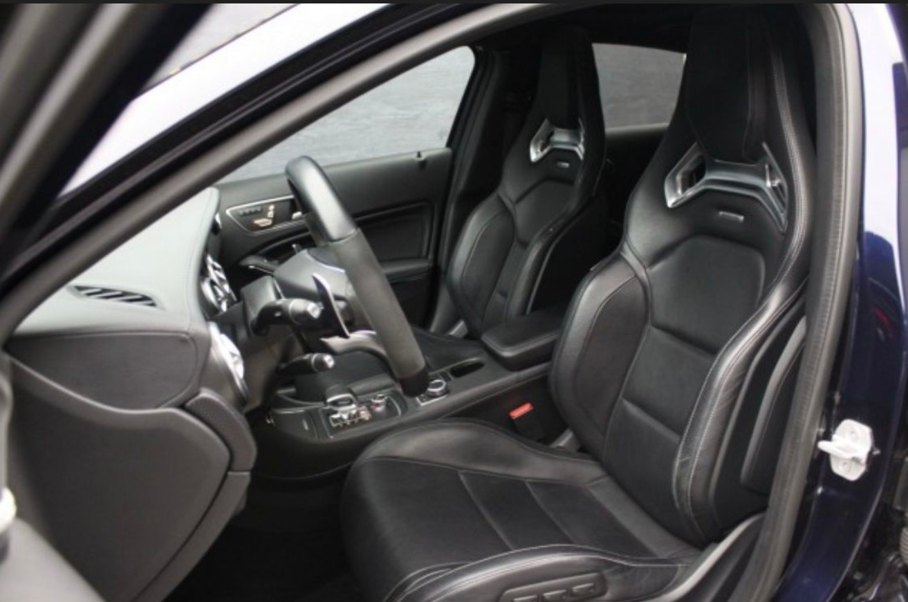 MERCEDES-BENZ A 45 AMG 4Matic Speedshift 7G-DCT-image-4
