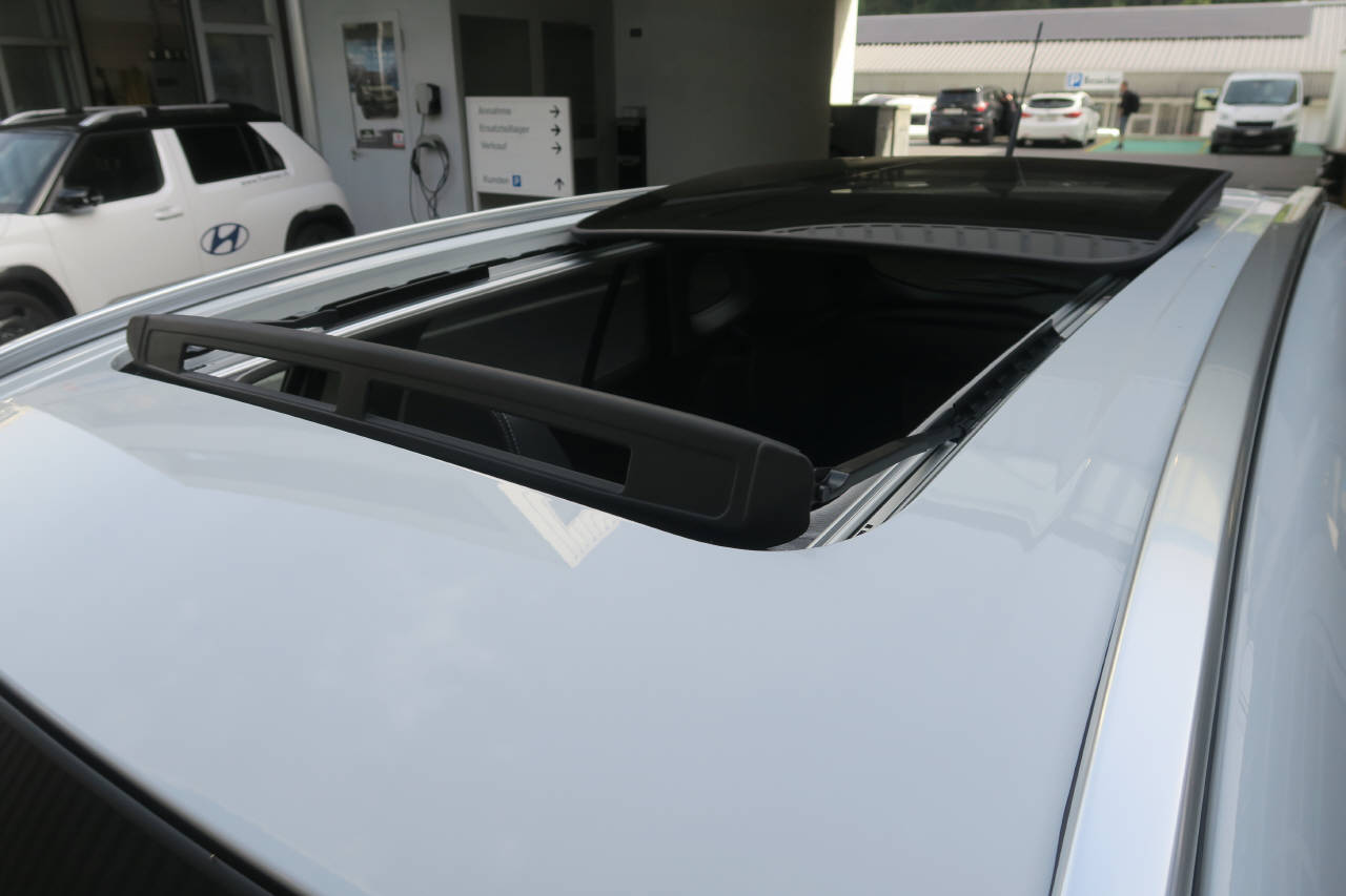SUZUKI S-Cross 1.4 T Piz Sulai Top Hybrid 4x4-image-13