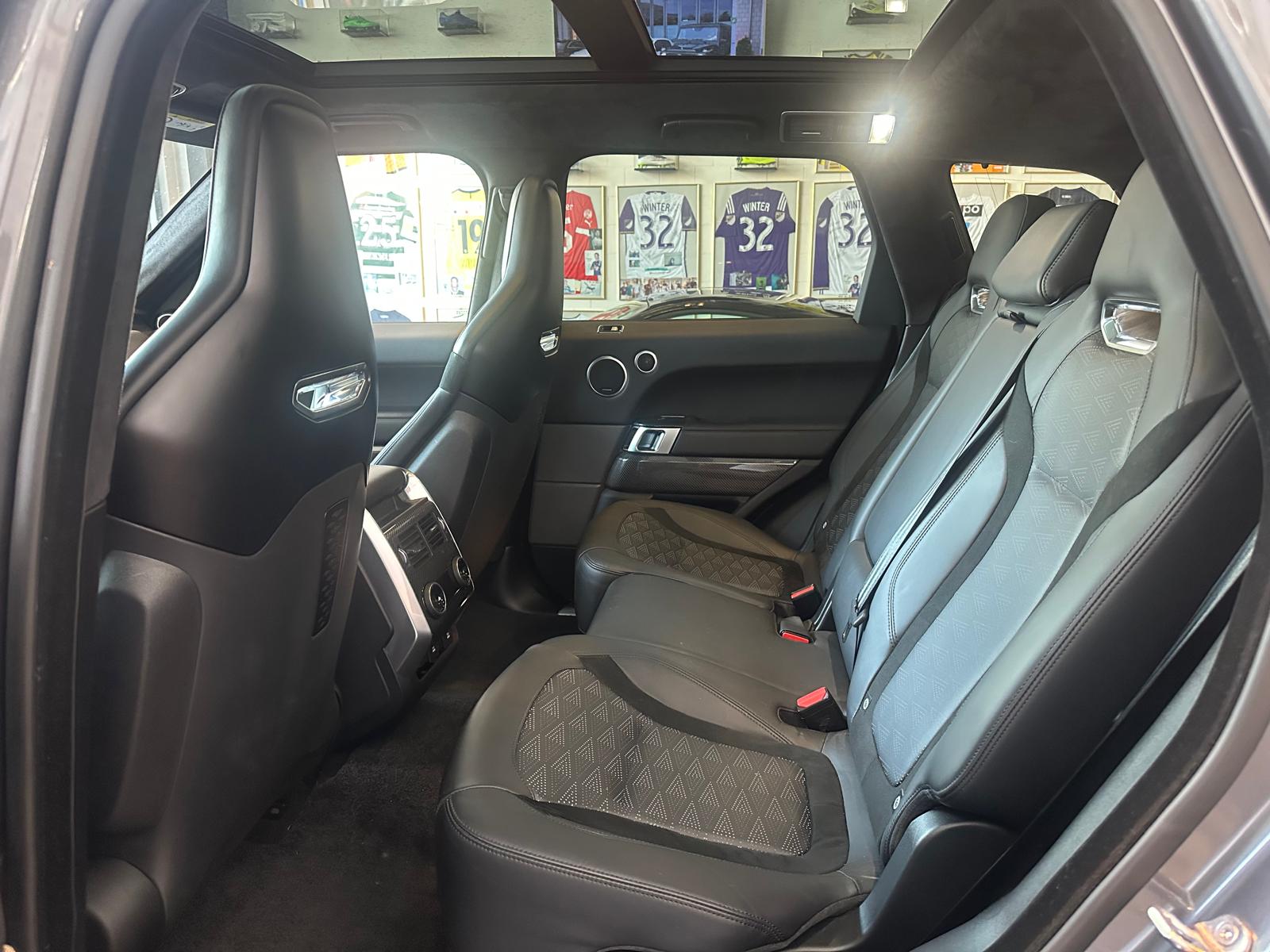 LAND ROVER Range Rover Sport 5.0 V8 SC SVR-image-8