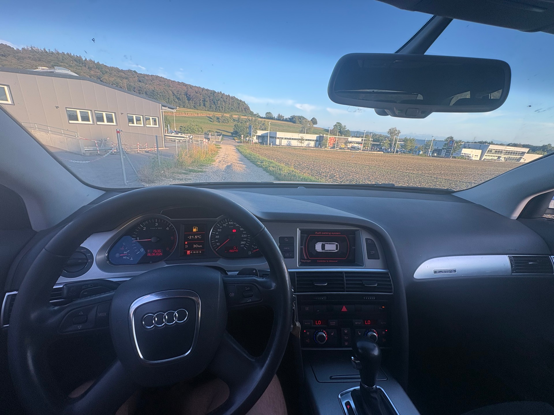AUDI A6 Avant 3.0 V6 TDI quattro-image-7