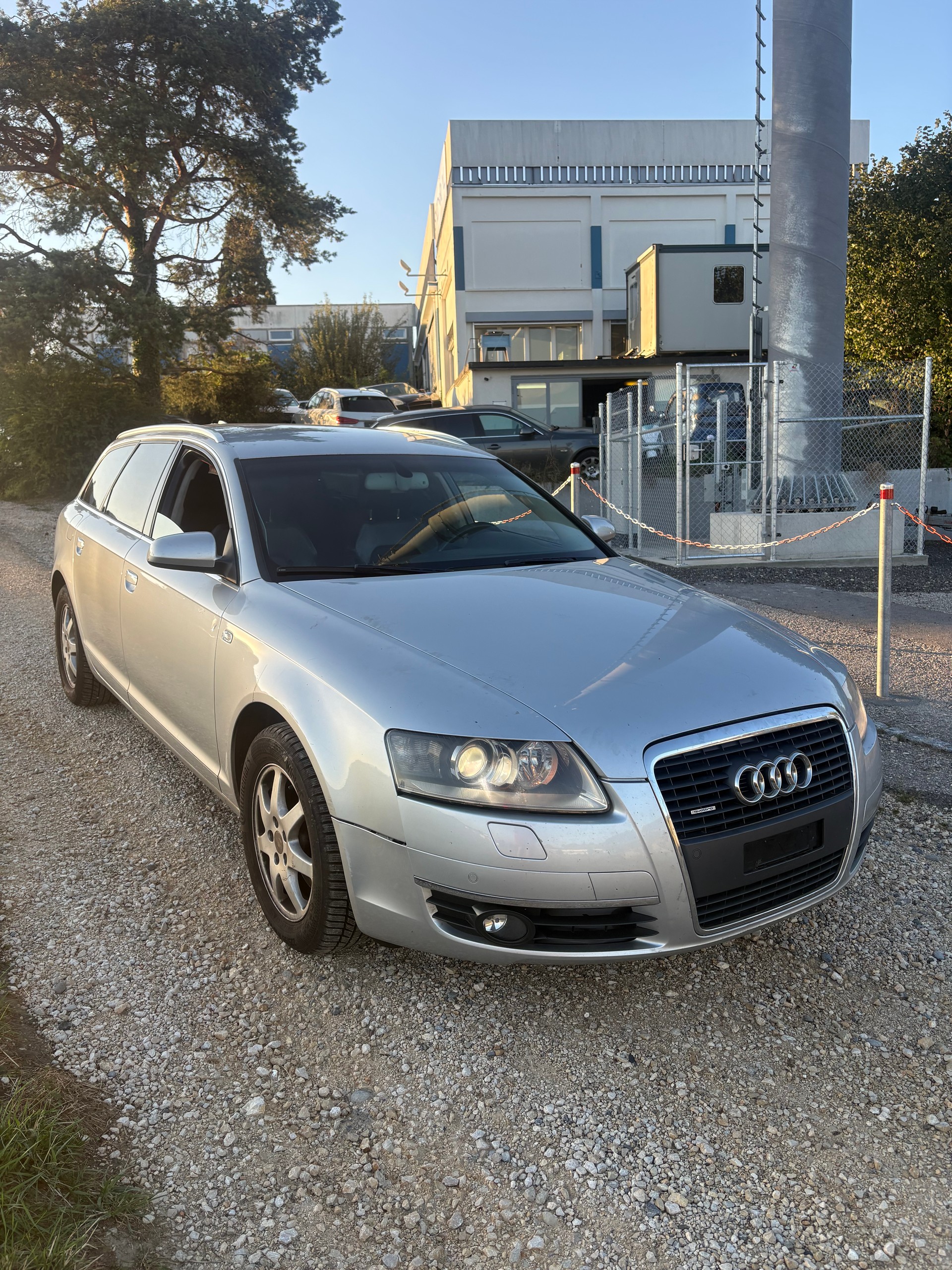 AUDI A6 Avant 3.0 V6 TDI quattro-image-1