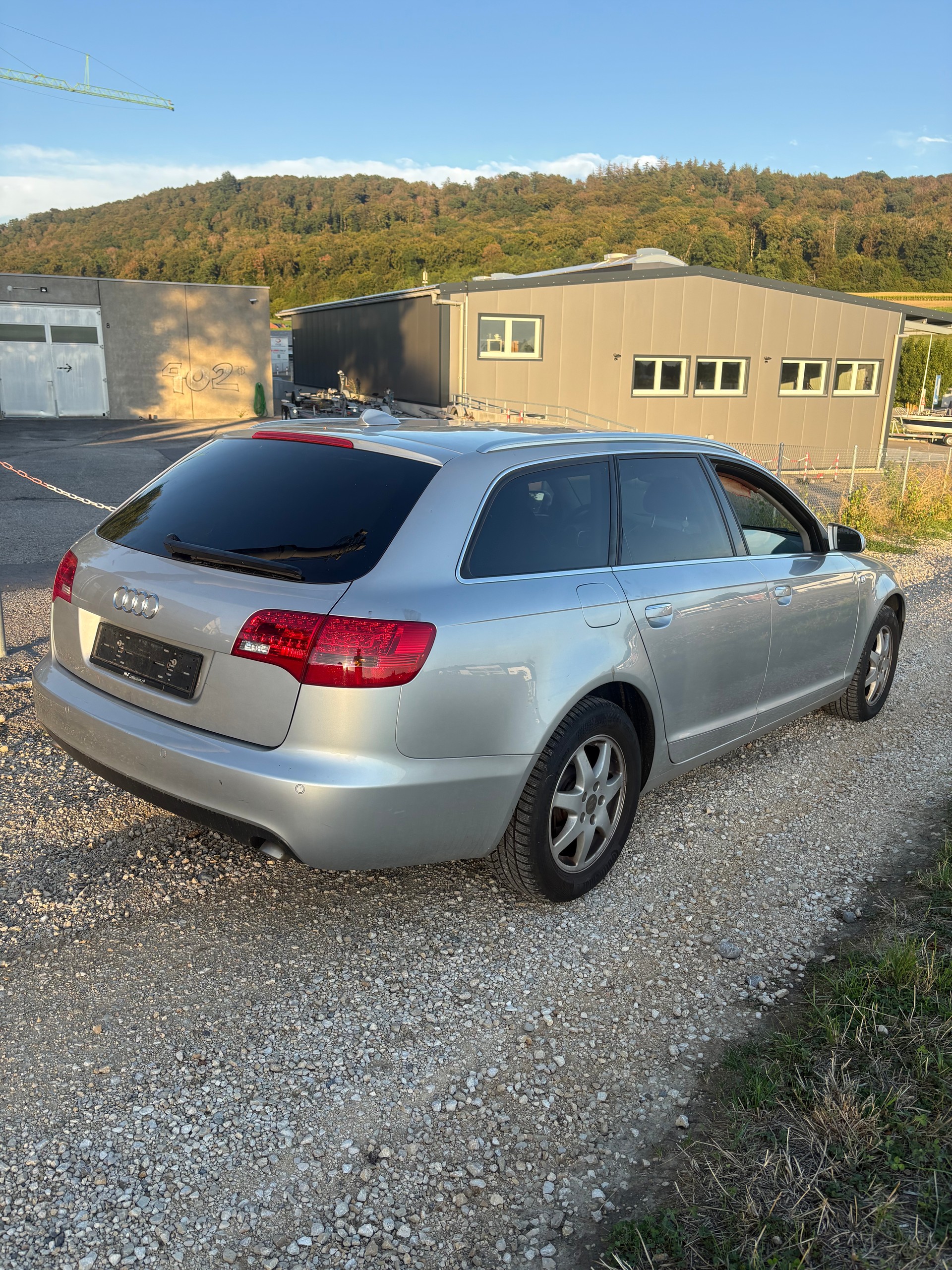 AUDI A6 Avant 3.0 V6 TDI quattro-image-6