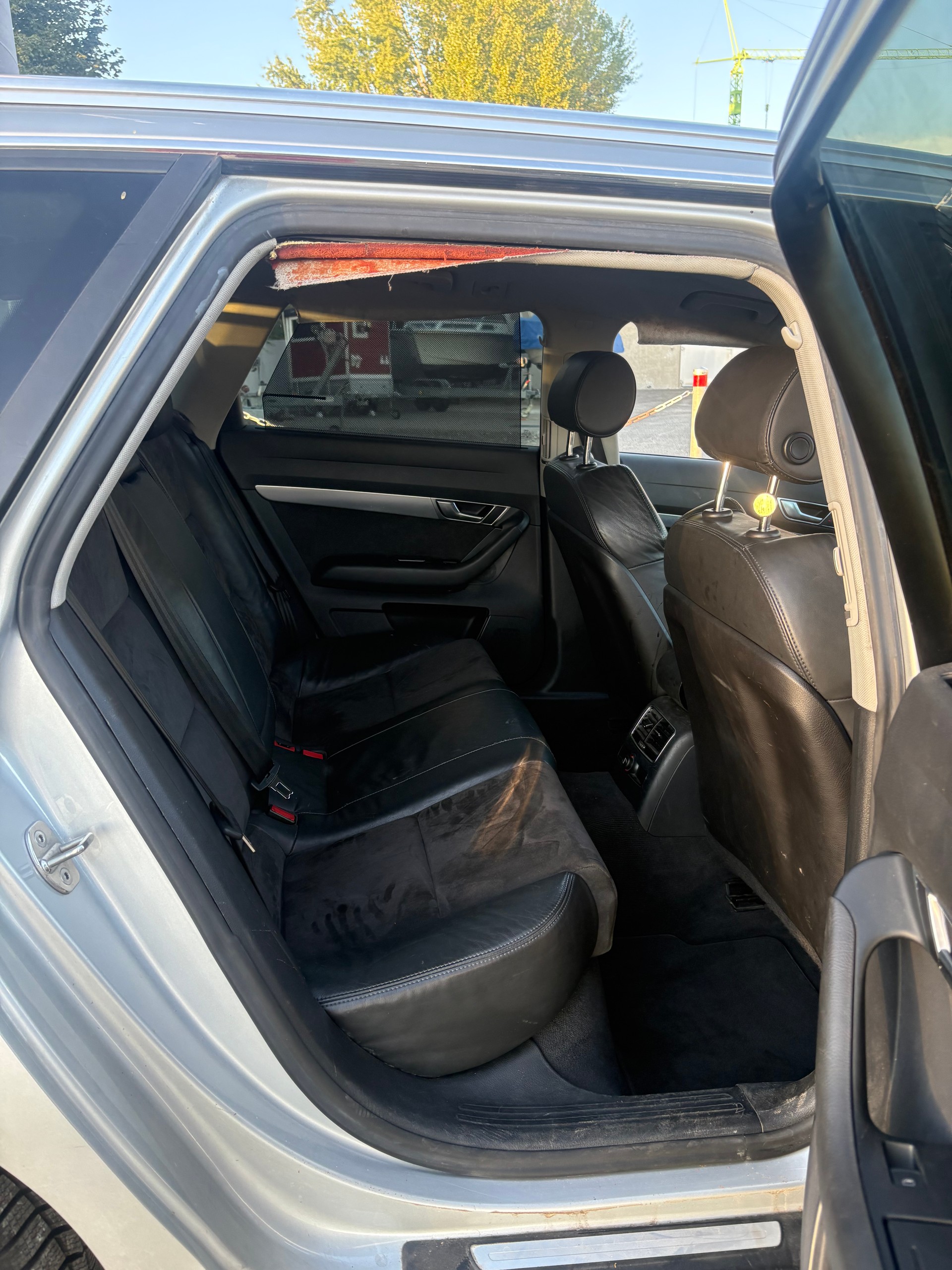 AUDI A6 Avant 3.0 V6 TDI quattro-image-8