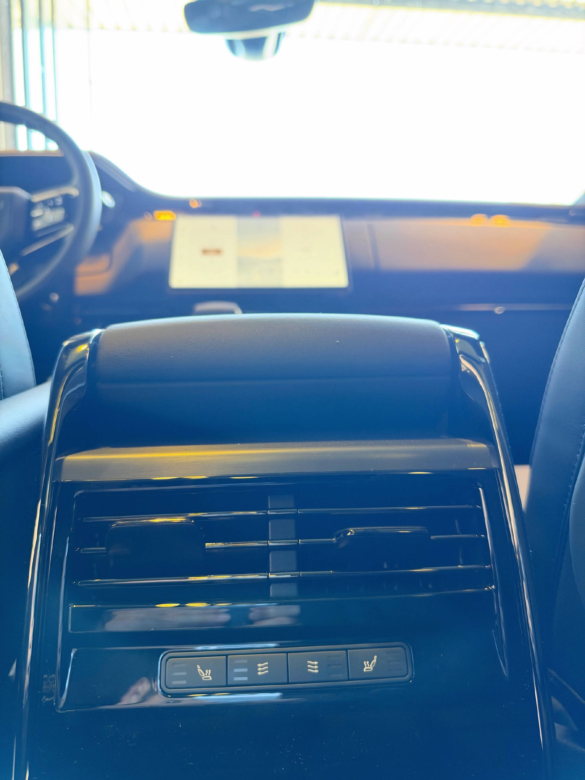 LAND ROVER Range Rover Sport 3.0 I6 P460e SE Dynamic-image-11