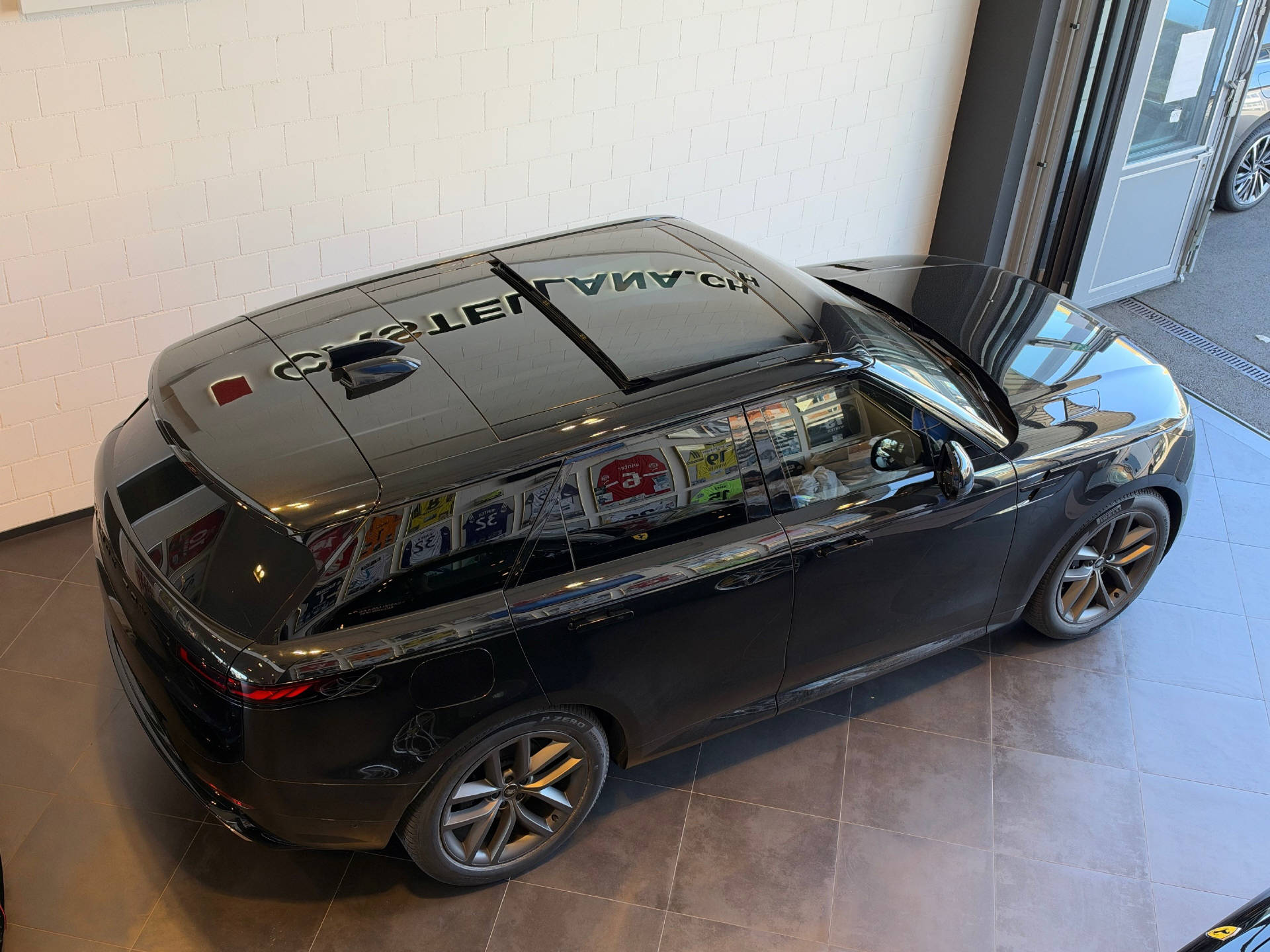 LAND ROVER Range Rover Sport 3.0 I6 P460e SE Dynamic-image-3