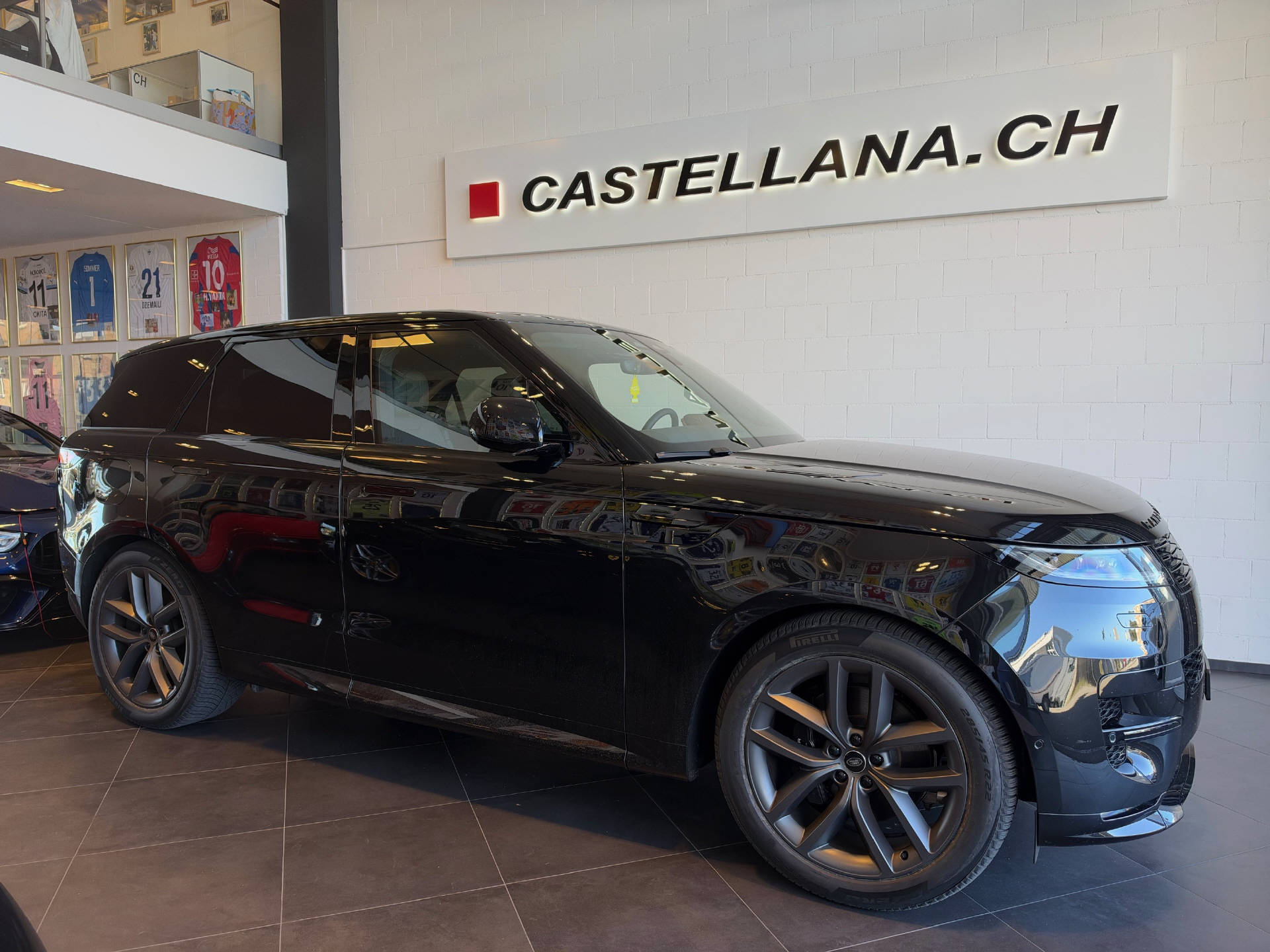 LAND ROVER Range Rover Sport 3.0 I6 P460e SE Dynamic-image-0