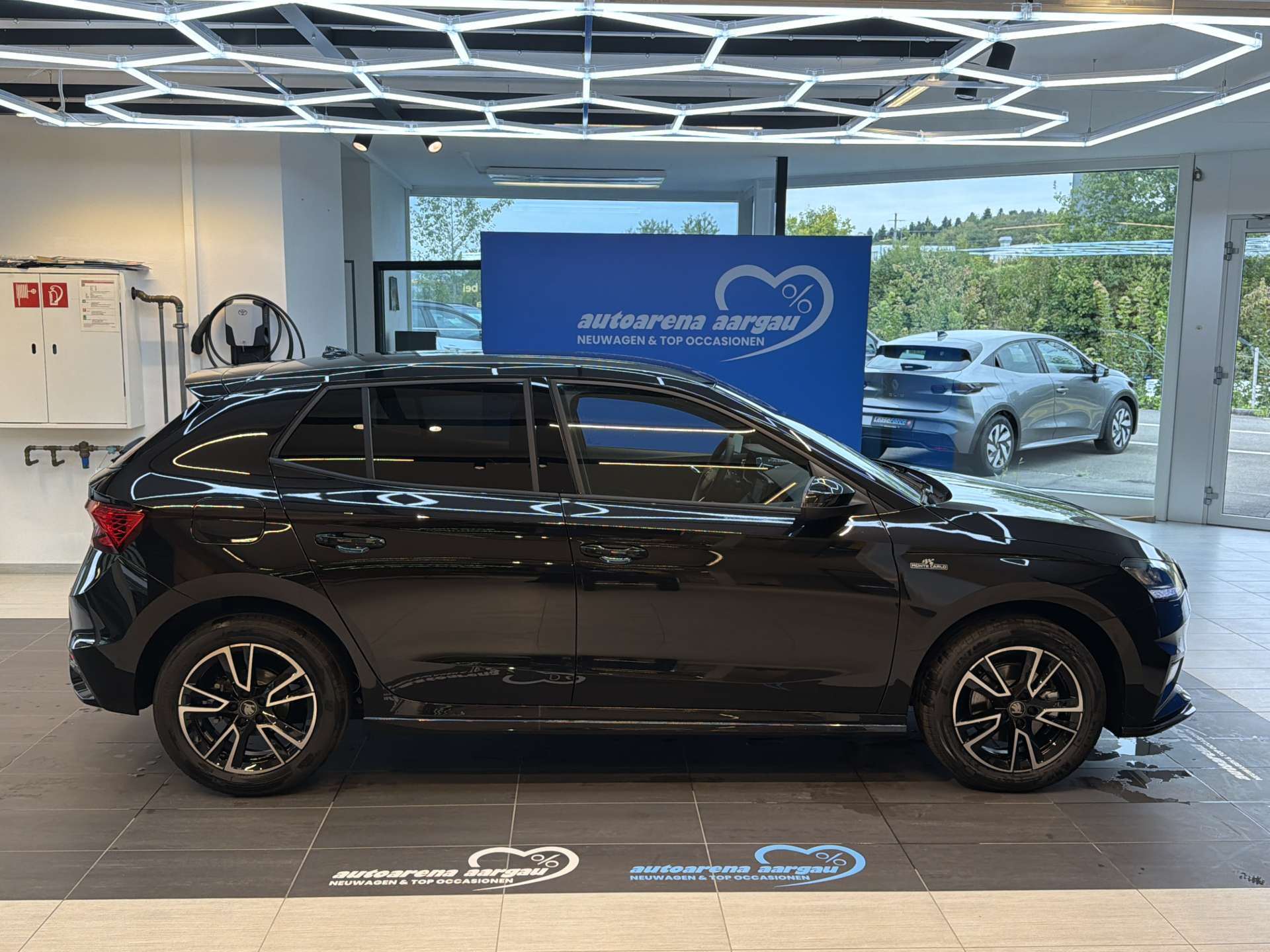 SKODA Fabia 1.5 TSi Monte Carlo DSG-Automat-image-11