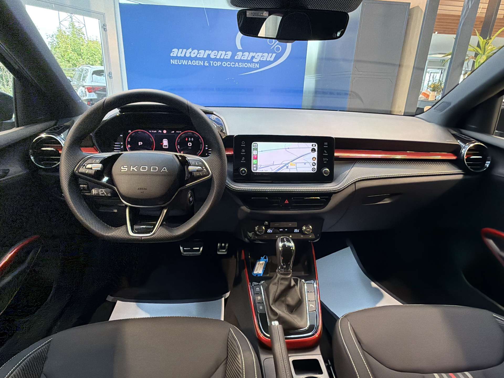 SKODA Fabia 1.5 TSi Monte Carlo DSG-Automat-image-14