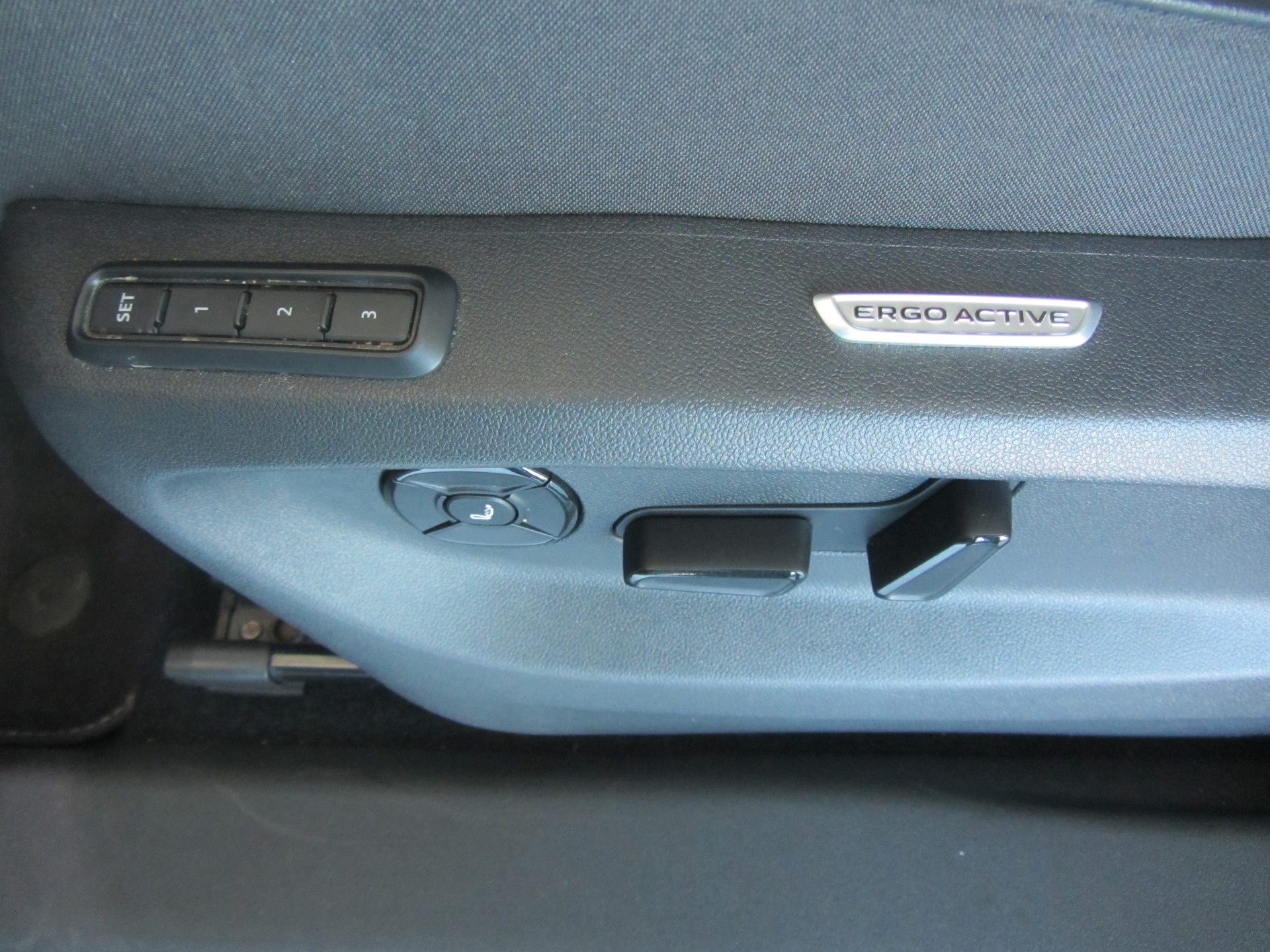 VW Tiguan 2.0 TSI DSG R-Line 4Motion-image-10