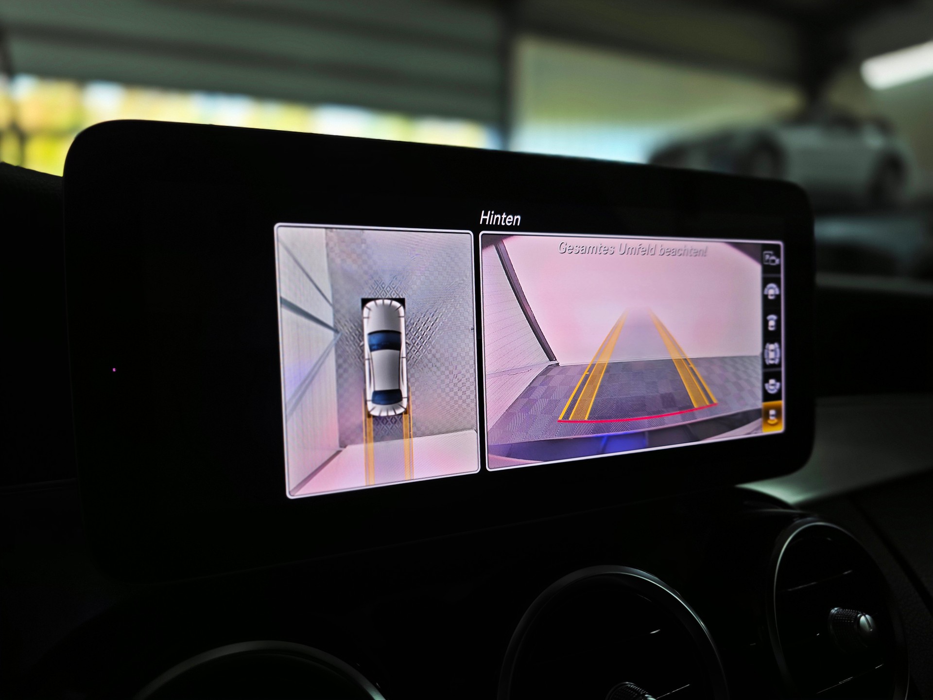 MERCEDES-BENZ C 220 d Swiss Star AMG Line 4Matic 9G-Tronic-image-20