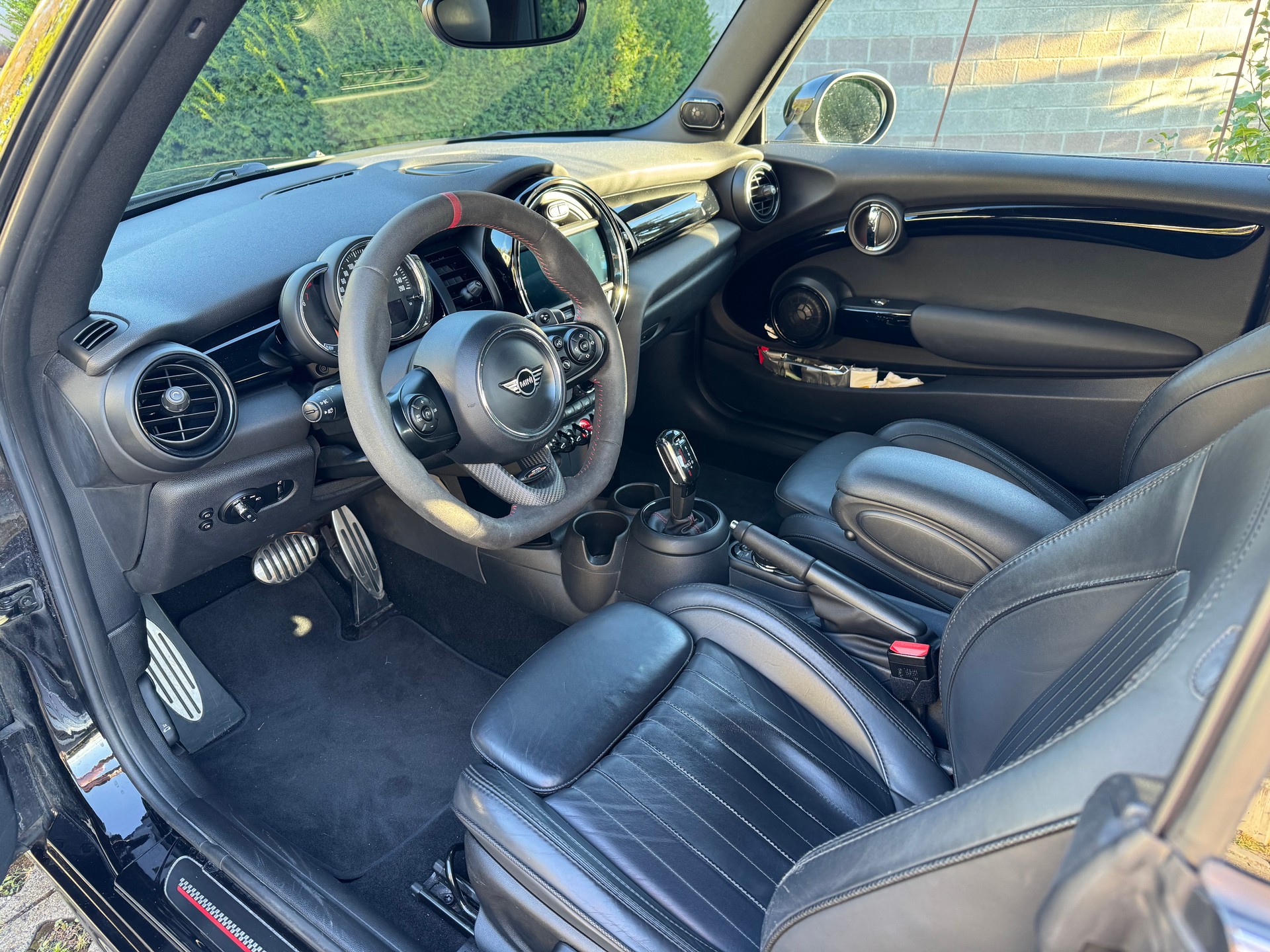 MINI 2.0i Cooper S SDKG-image-4