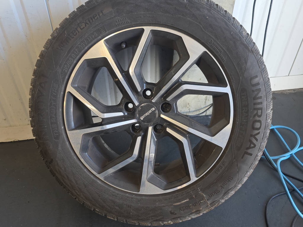 VW Tiguan 2.0 TDI SCR R-Line DSG-image-24