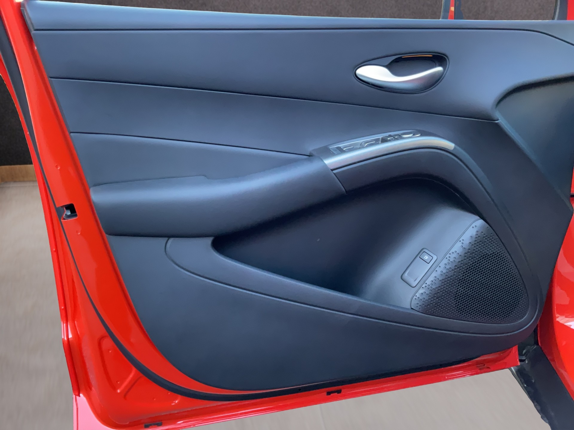 BYD Dolphin G DM-i Comfort-image-17