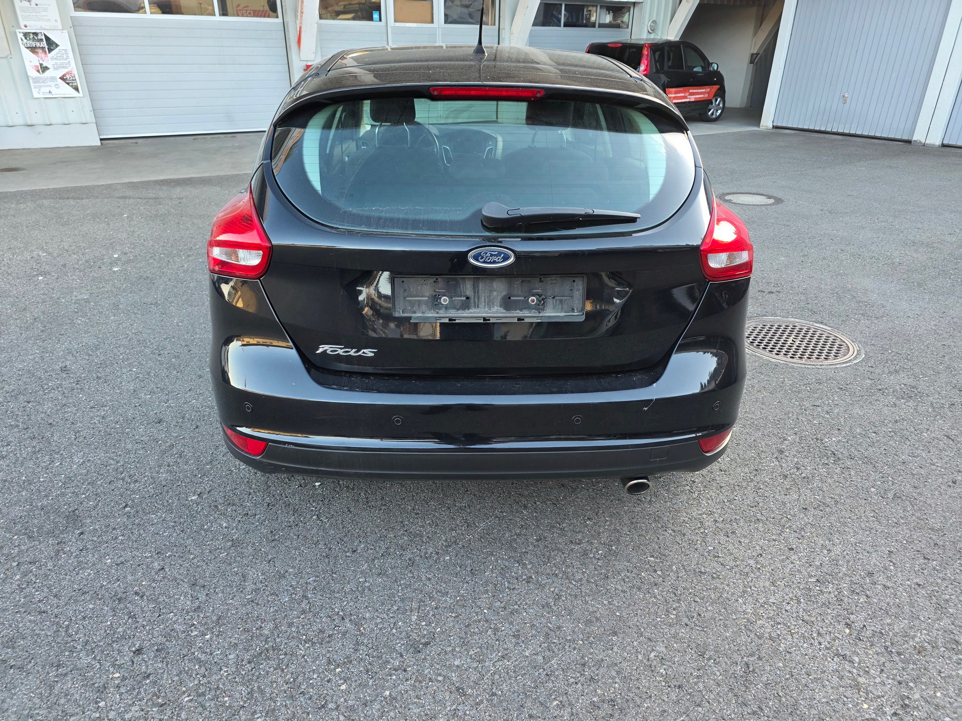FORD Focus 2.0 TDCi Titanium Powershift-image-6